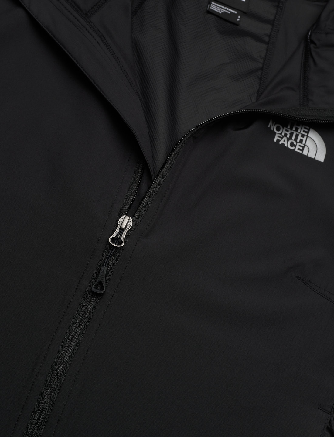 The North Face W Run Wind Jacket 100 . Buy from The North Face