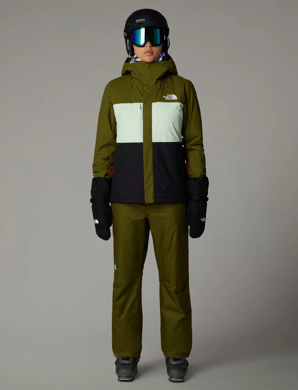 The North Face - W FREEDOM INSULATED JACKET - suusariietus - forest olive/pale green - 3