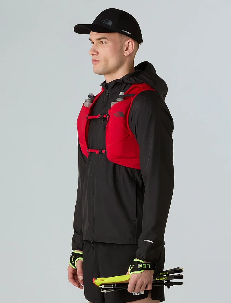 The North Face - SUNRISER RUN VEST 8 - jooksuvarustus - red - 3