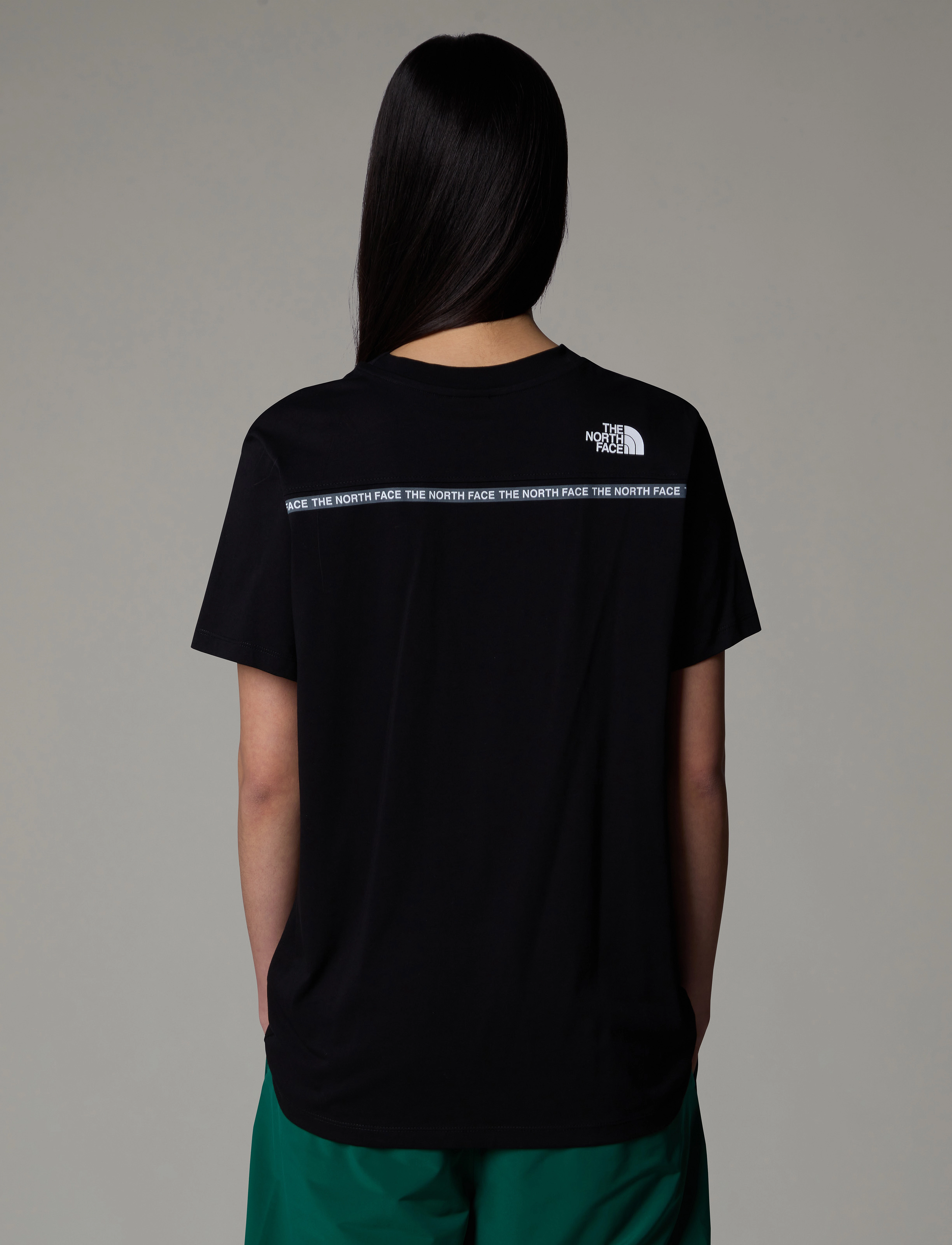 The North Face - W SS ZUMU RELAXED TEE - black - 3