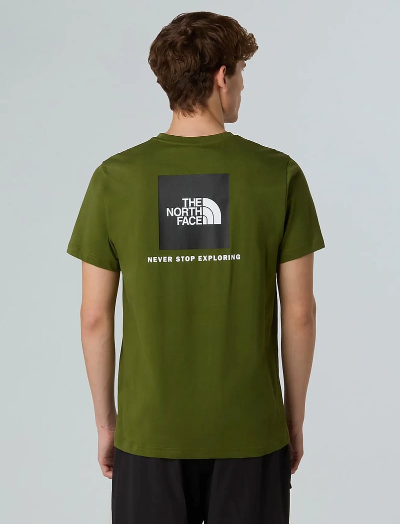 The North Face - M S/S REDBOX TEE - t-shirts - woodland green/tnf blac - 0
