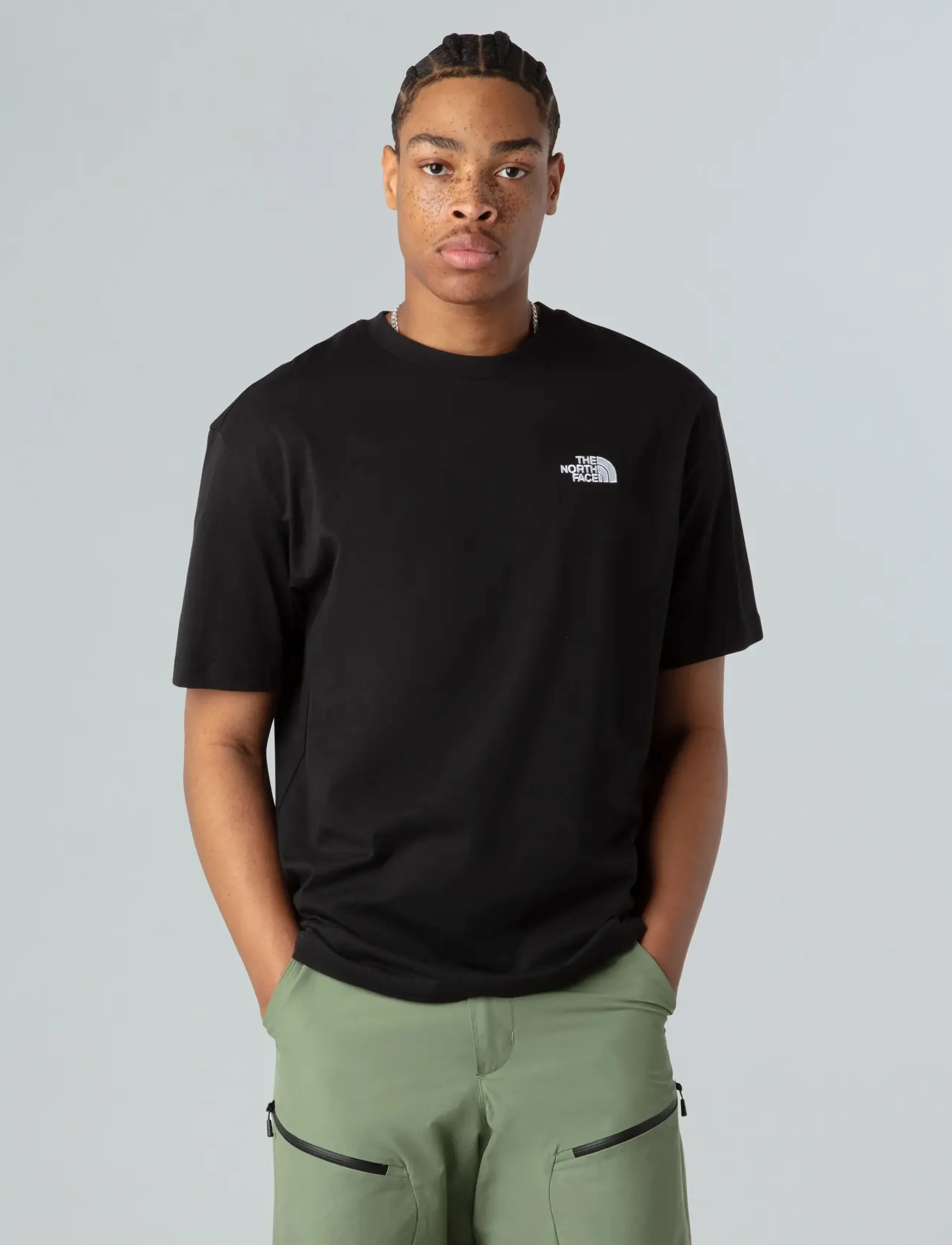 The North Face M SS ESSENTIAL OVERSIZE TEE - Enimmüüdud - BLACK / black