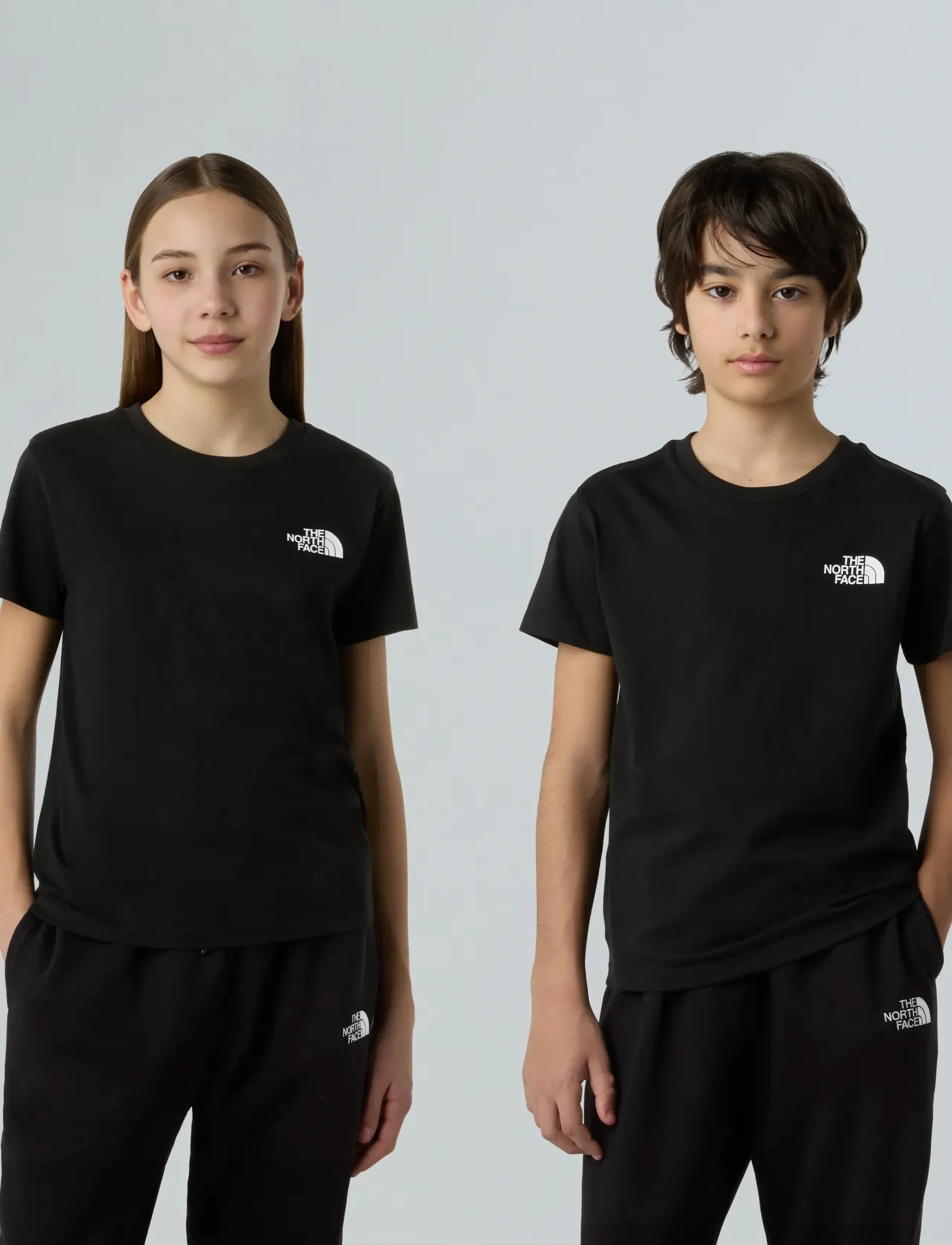 The North Face Teen Simple Dome Regular Ss Tee, 130-141, T-shirts, Schwarz - Short-sleeved, Kinder