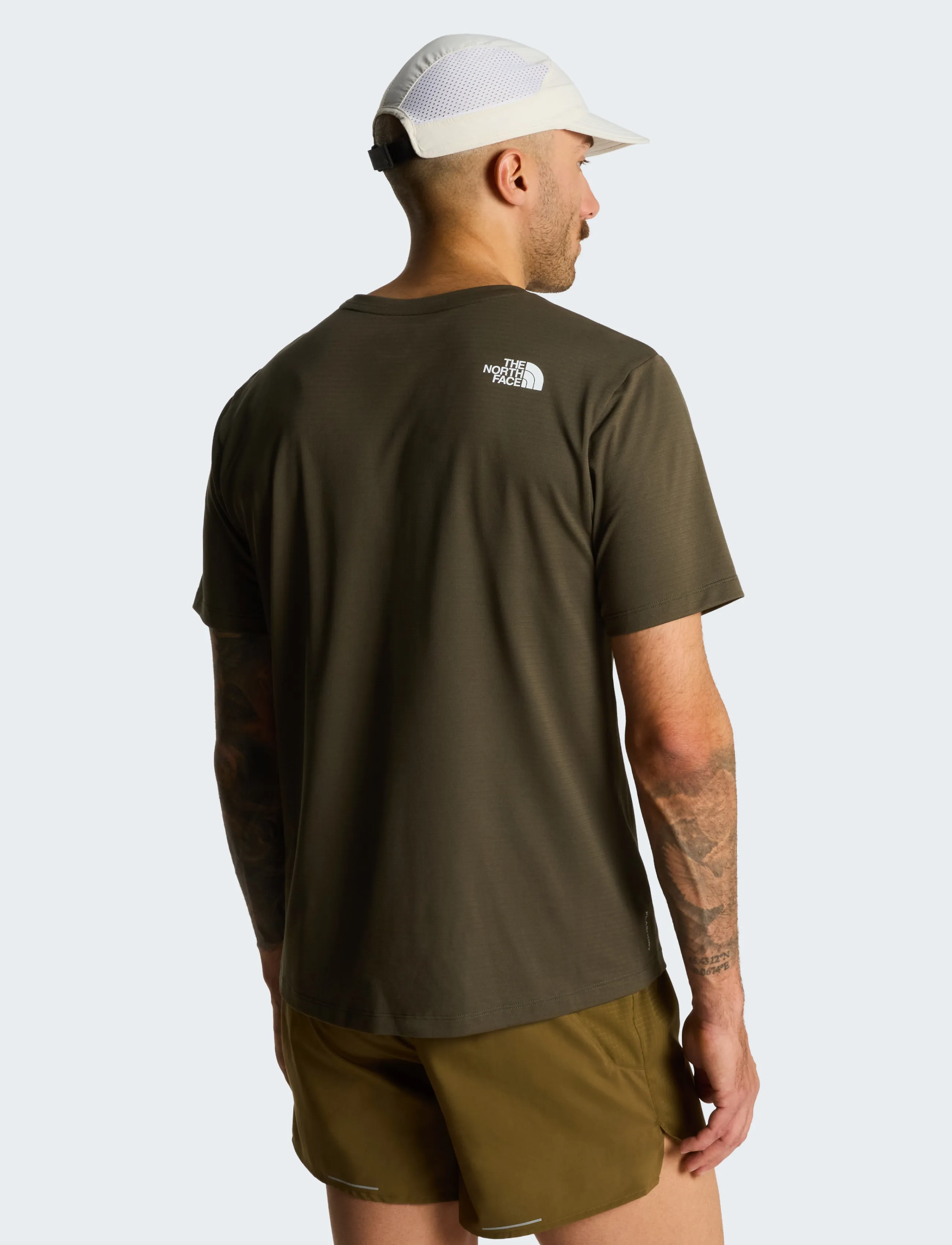 The North Face - M 24/7 S/S TEE REG - t-shirts - new taupe green - 3