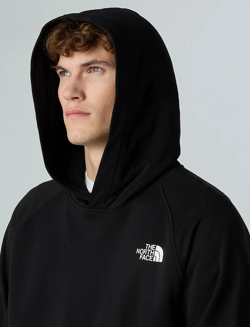 The North Face - M RAGLAN BOX NSE REGULAR HOODIE - tops - black - 5