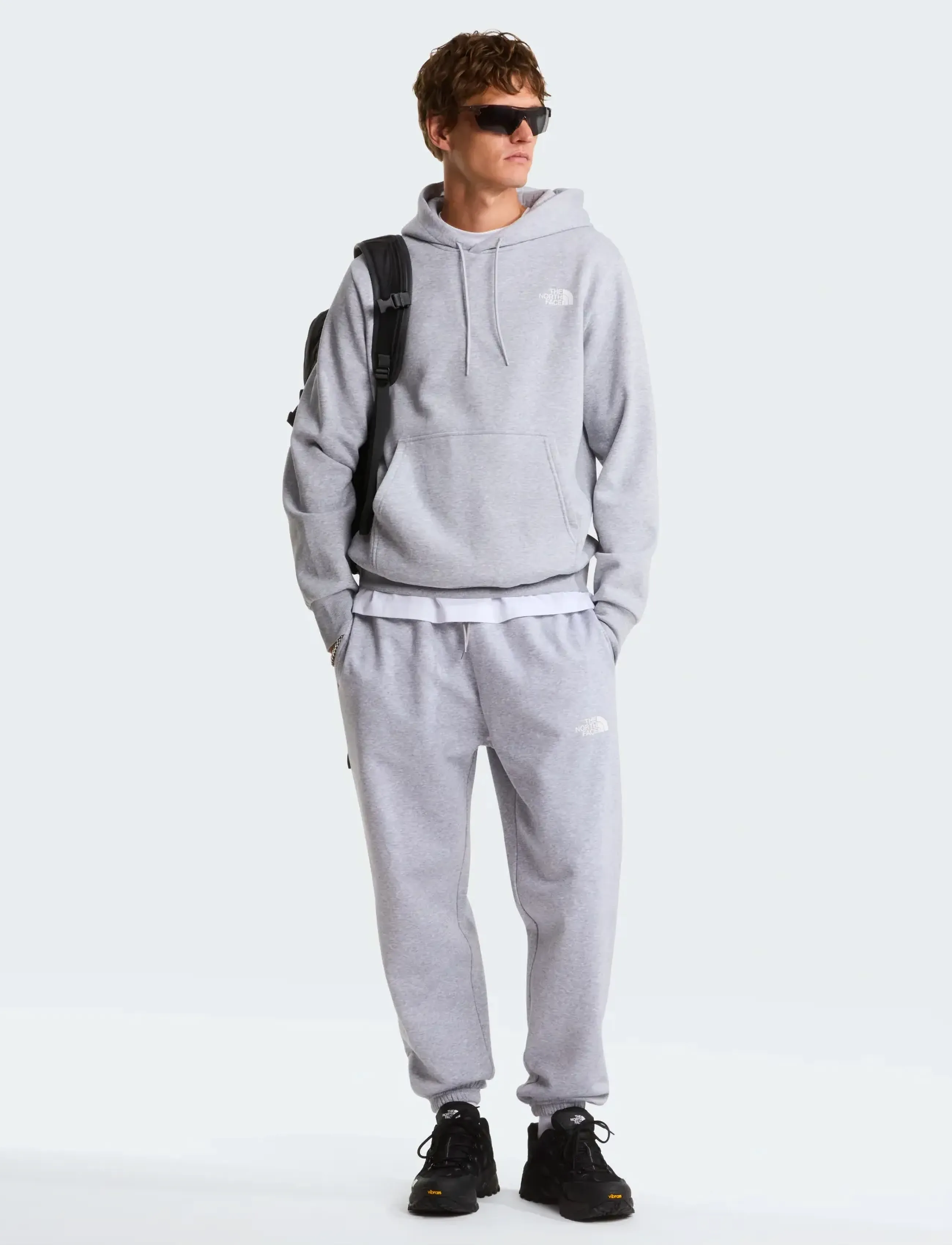 The North Face - M SIMPLE DOME REGULAR HOODIE - overdele - grey - 3
