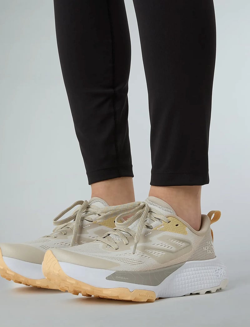 The North Face - W ALTAMESA 500 - jooksujalatsid - glacier gray/soapstone - 0