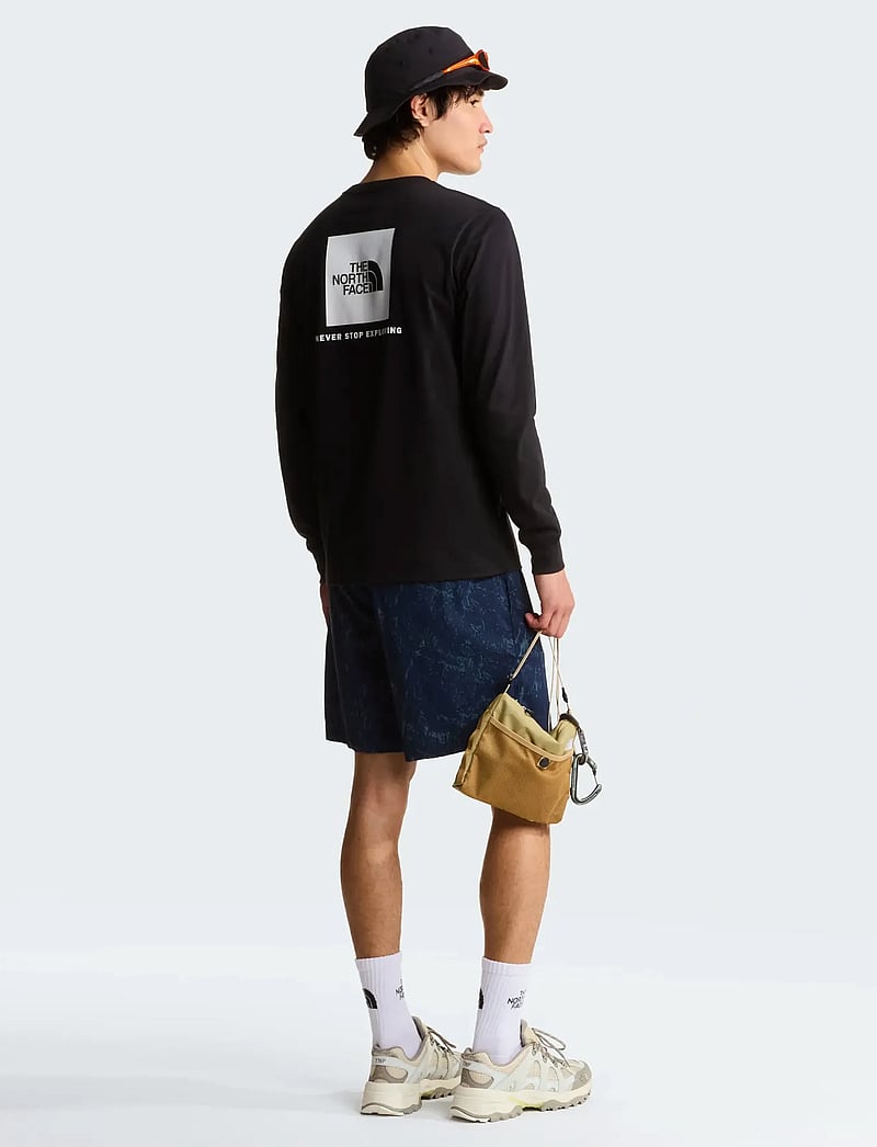 The North Face - M EVOLUTION BOX NSE REGULAR LONG SLEEVE - toppe & t-shirts - tnf black/tnf white - 4