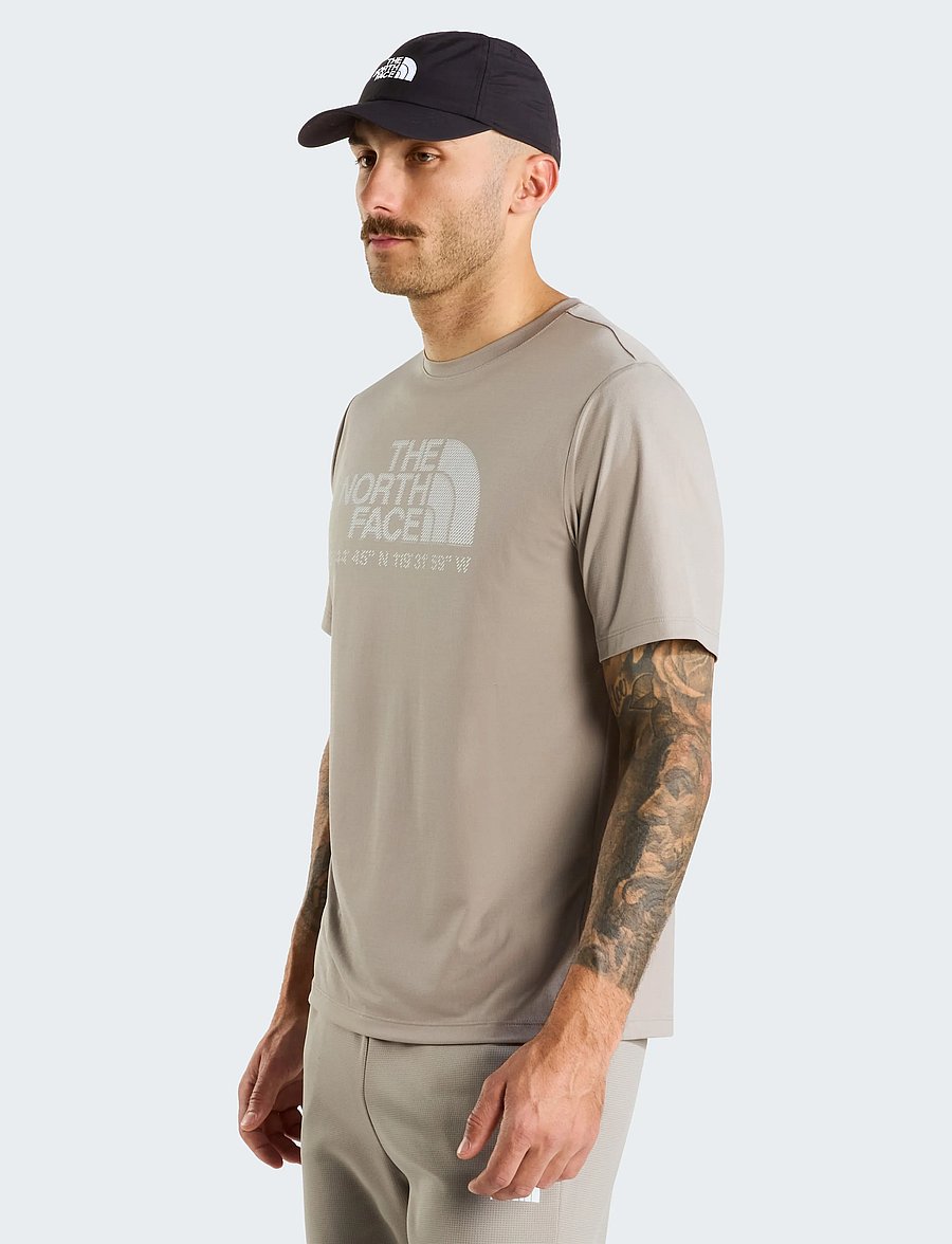 The North Face - M 24/7 S/S TEE LOGO GRAPHIC REG - t-shirts - stone slab - 0