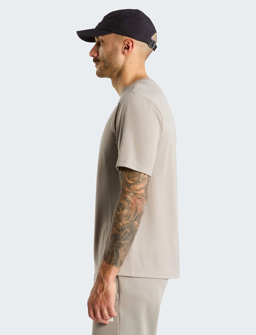 The North Face - M 24/7 S/S TEE LOGO GRAPHIC REG - t-shirts - stone slab - 4