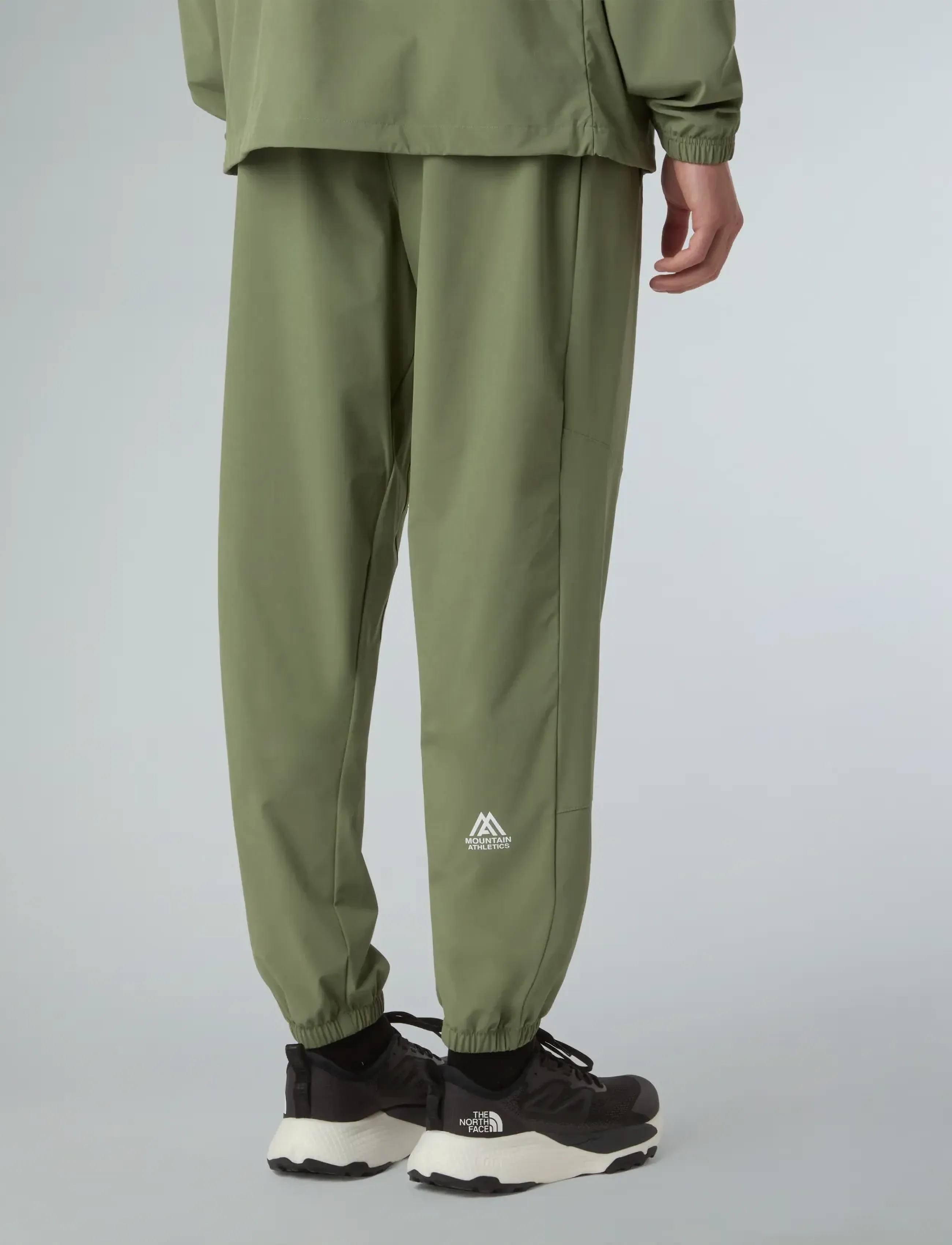 The North Face - M MOUNTAIN ATHLETICS WIND PANT - pantalon de randonnée - bark mist - 5