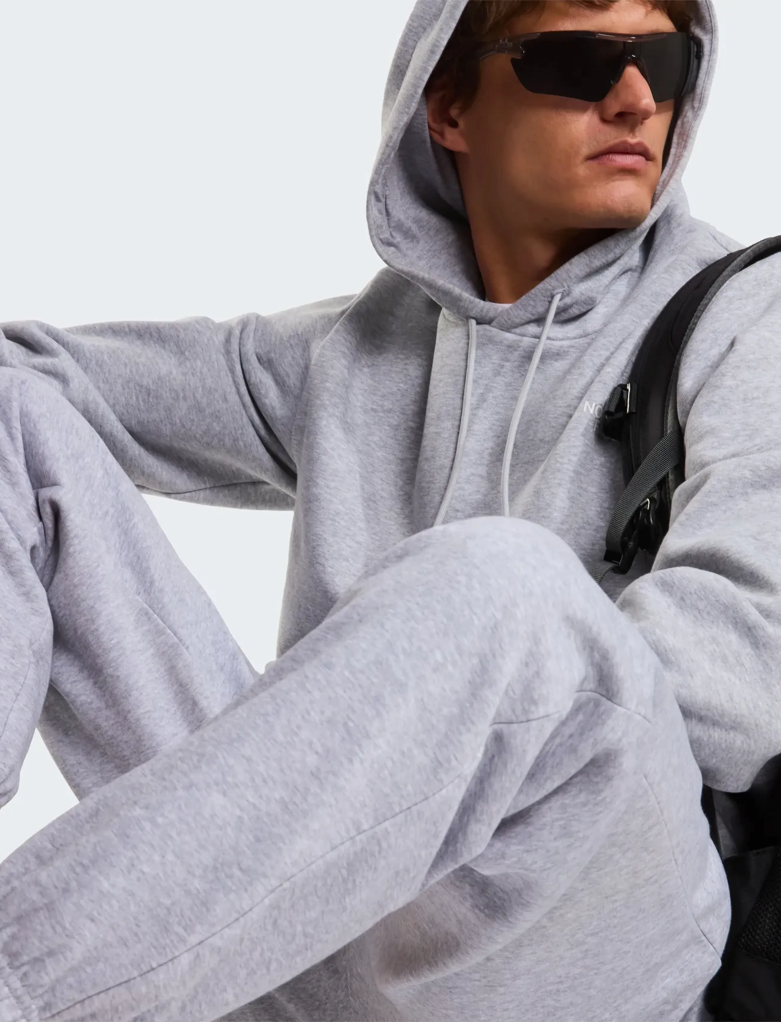 THE NORTH FACE M Simple Dome Regular Tapered Jogger mjukisbyxor herr – bild 6