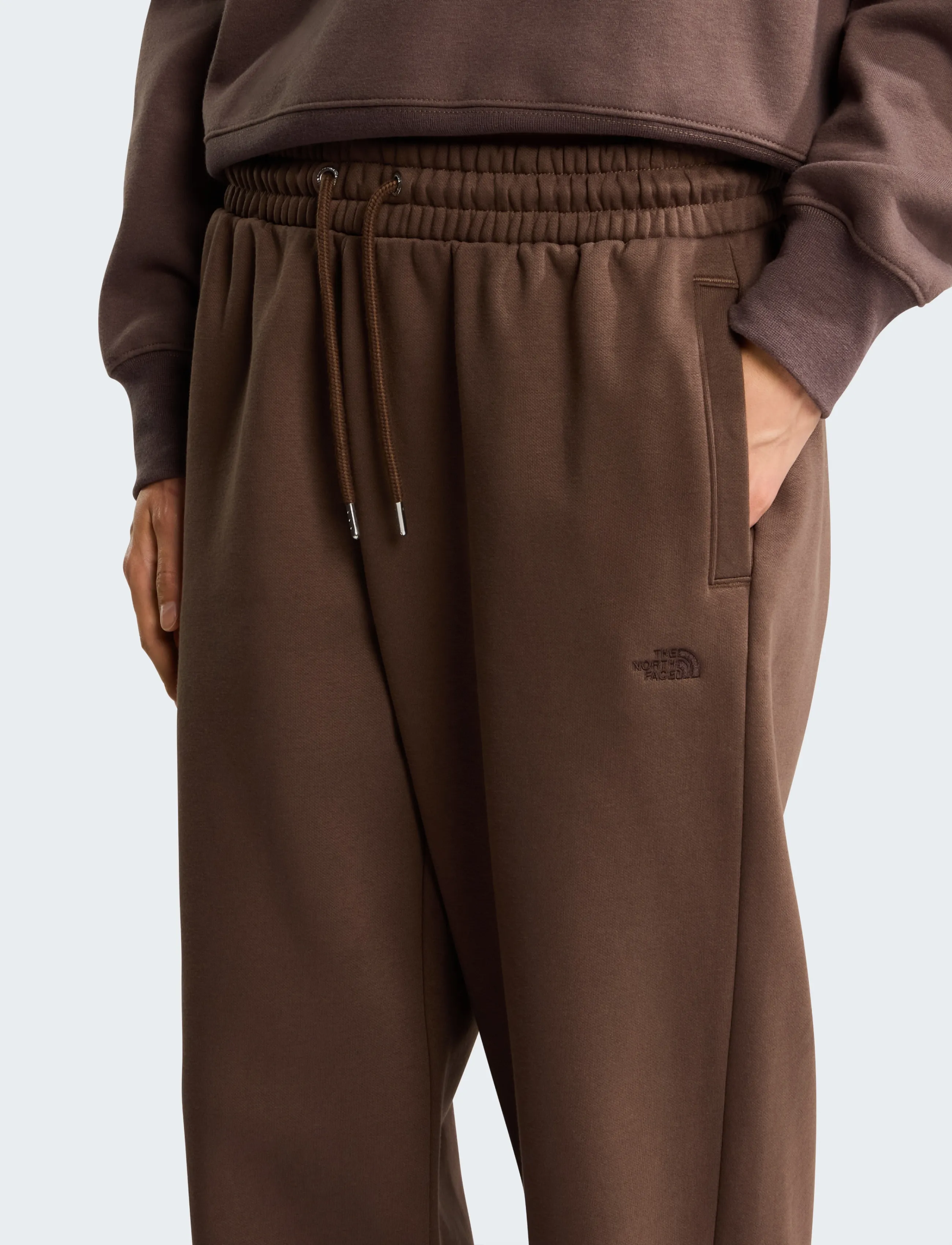 W Tnf Essential Simple Dome Straight Leg 5
