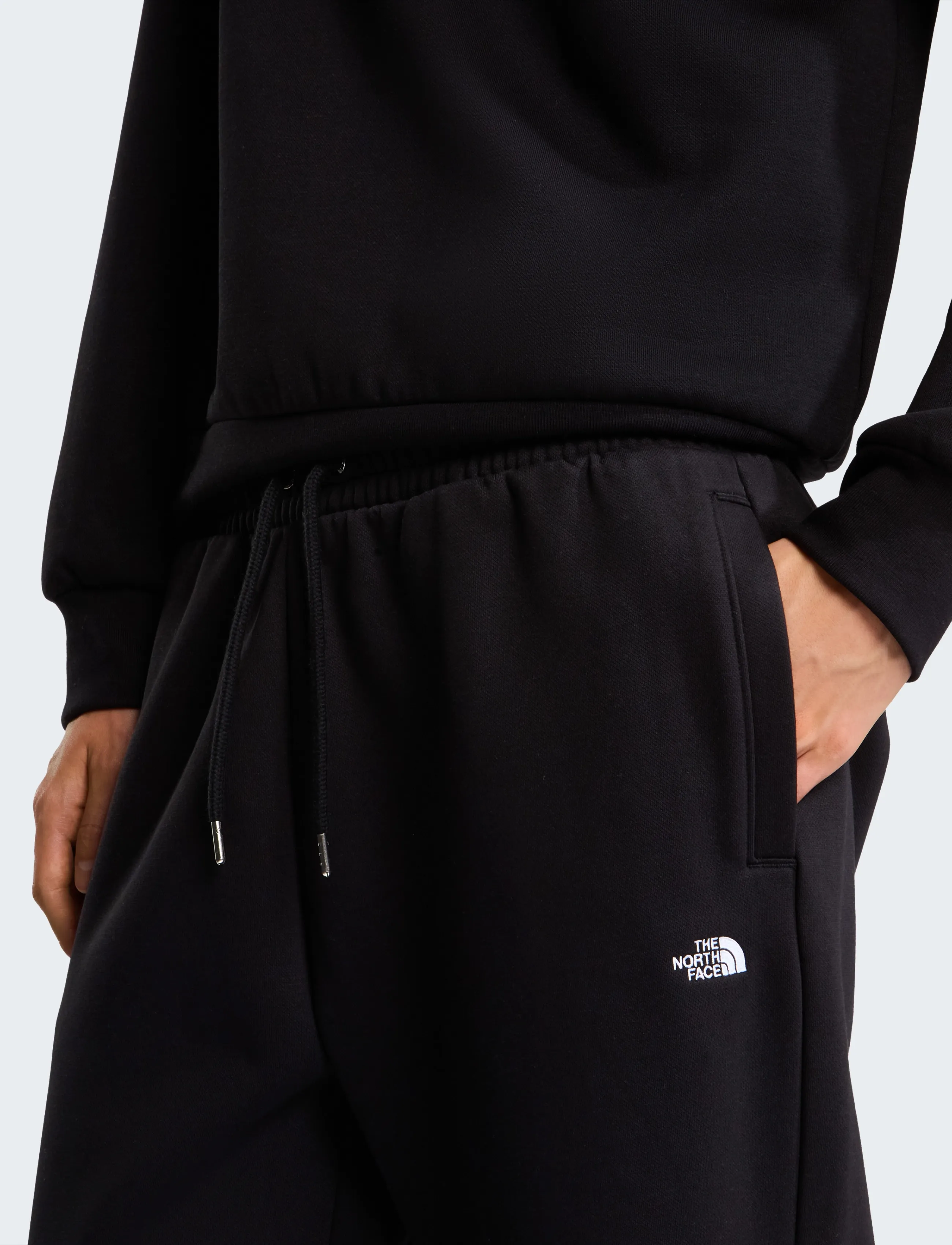 W Tnf Essential Simple Dome Straight Leg 5