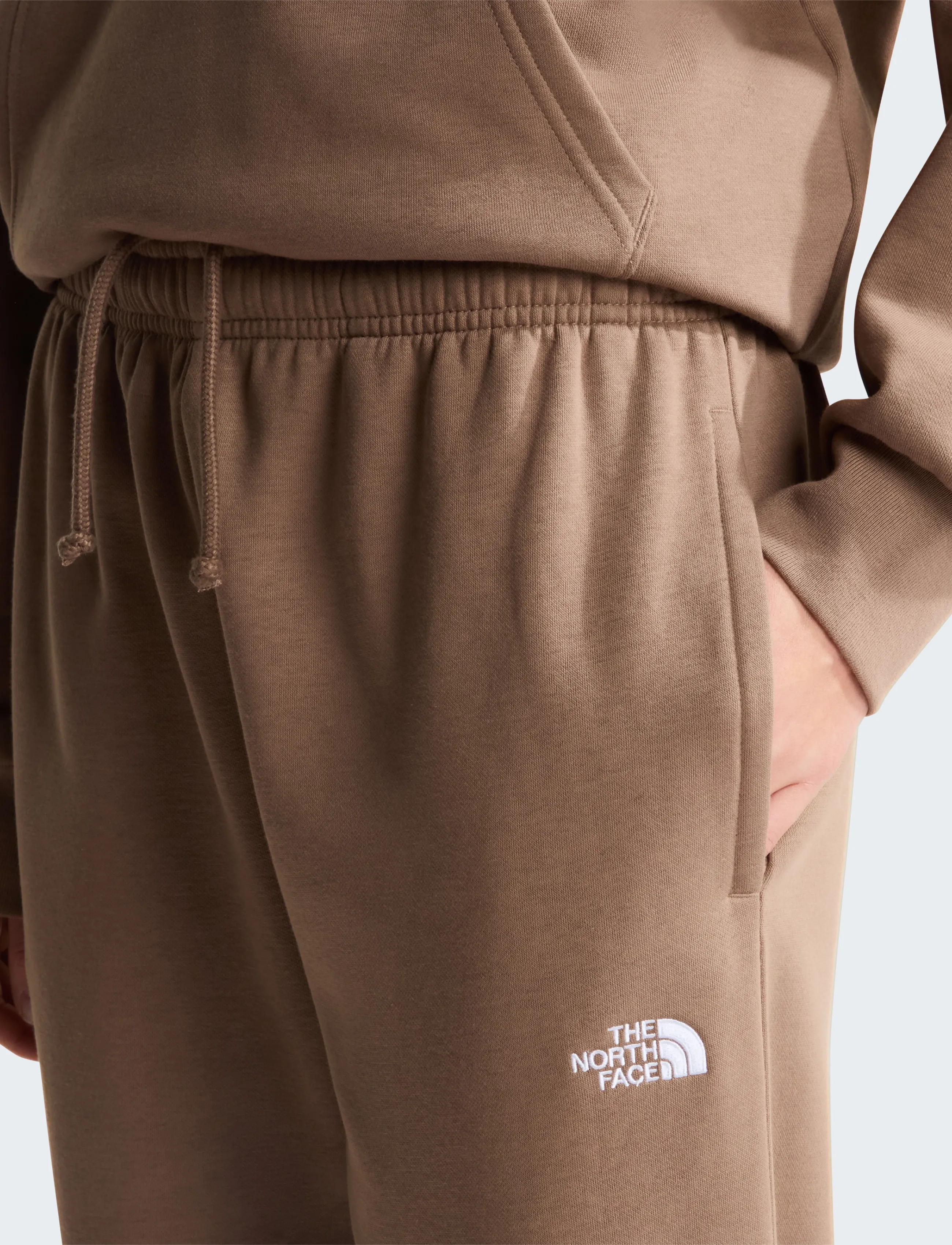 W Evolution Simple Dome Regular Pant 5