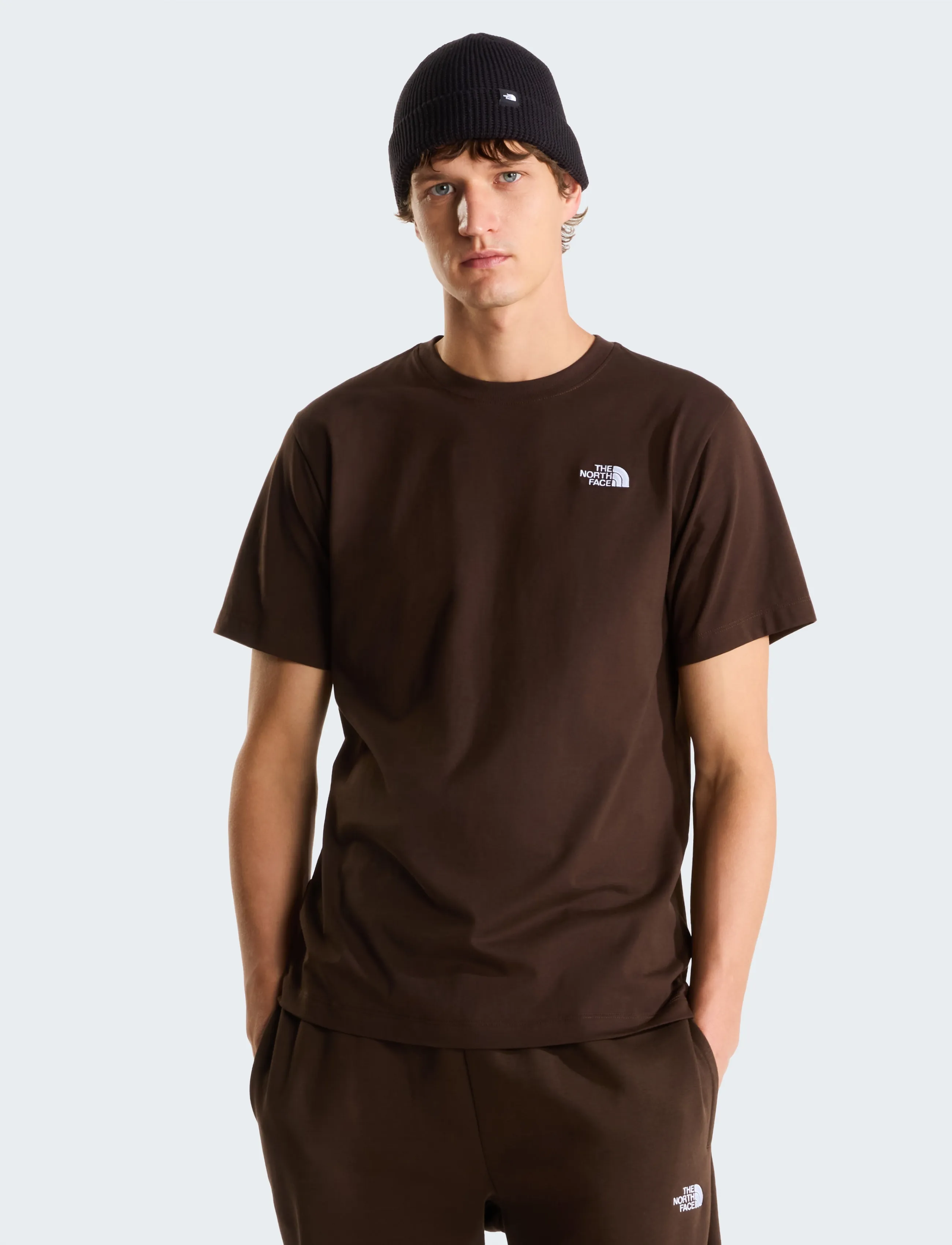The North Face M EVOLUTION SIMPLE DOME REGULAR SHORT SL - T-Shirts - DARK CHESTNUT / brown