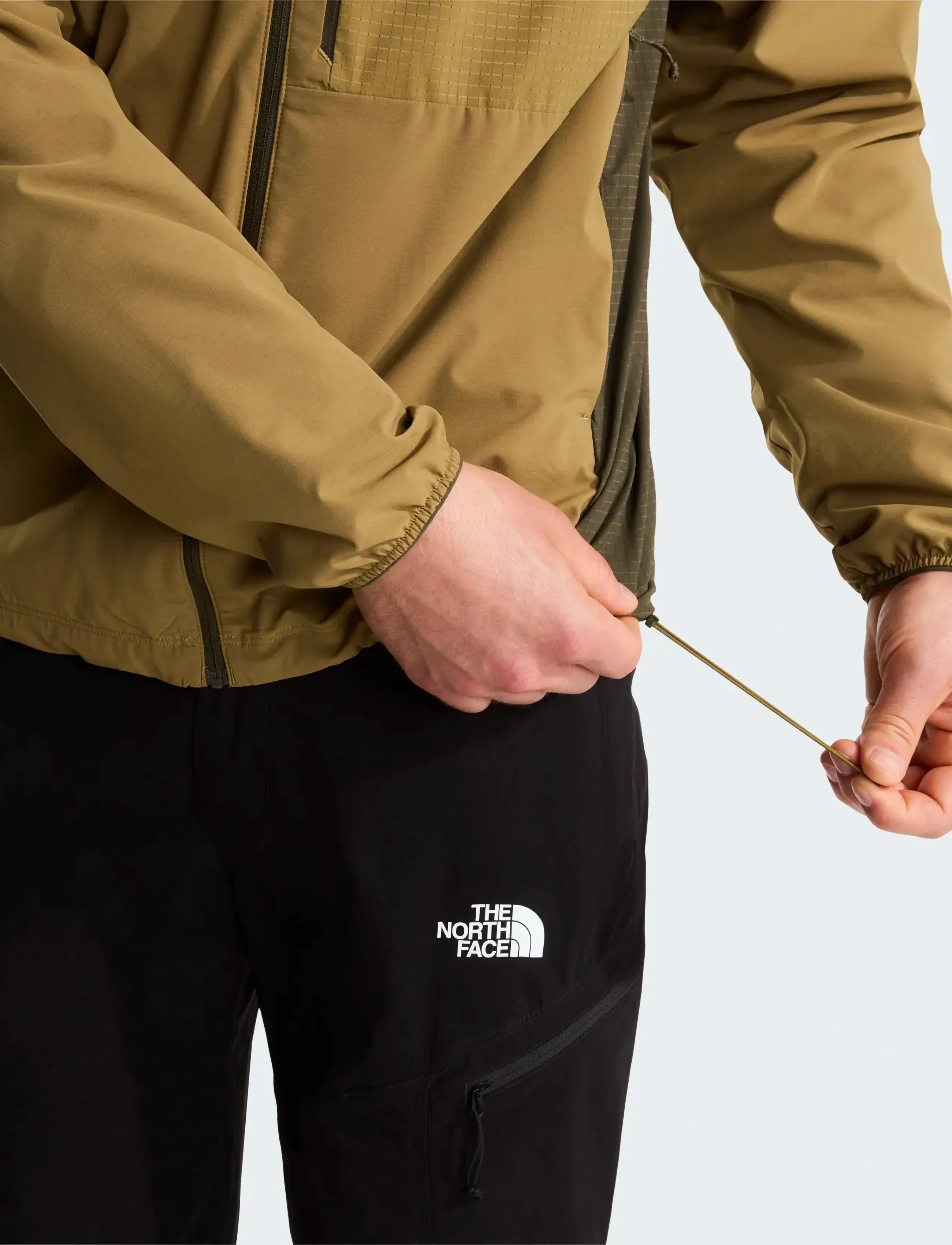 M Lightrange Woven Jacket 8