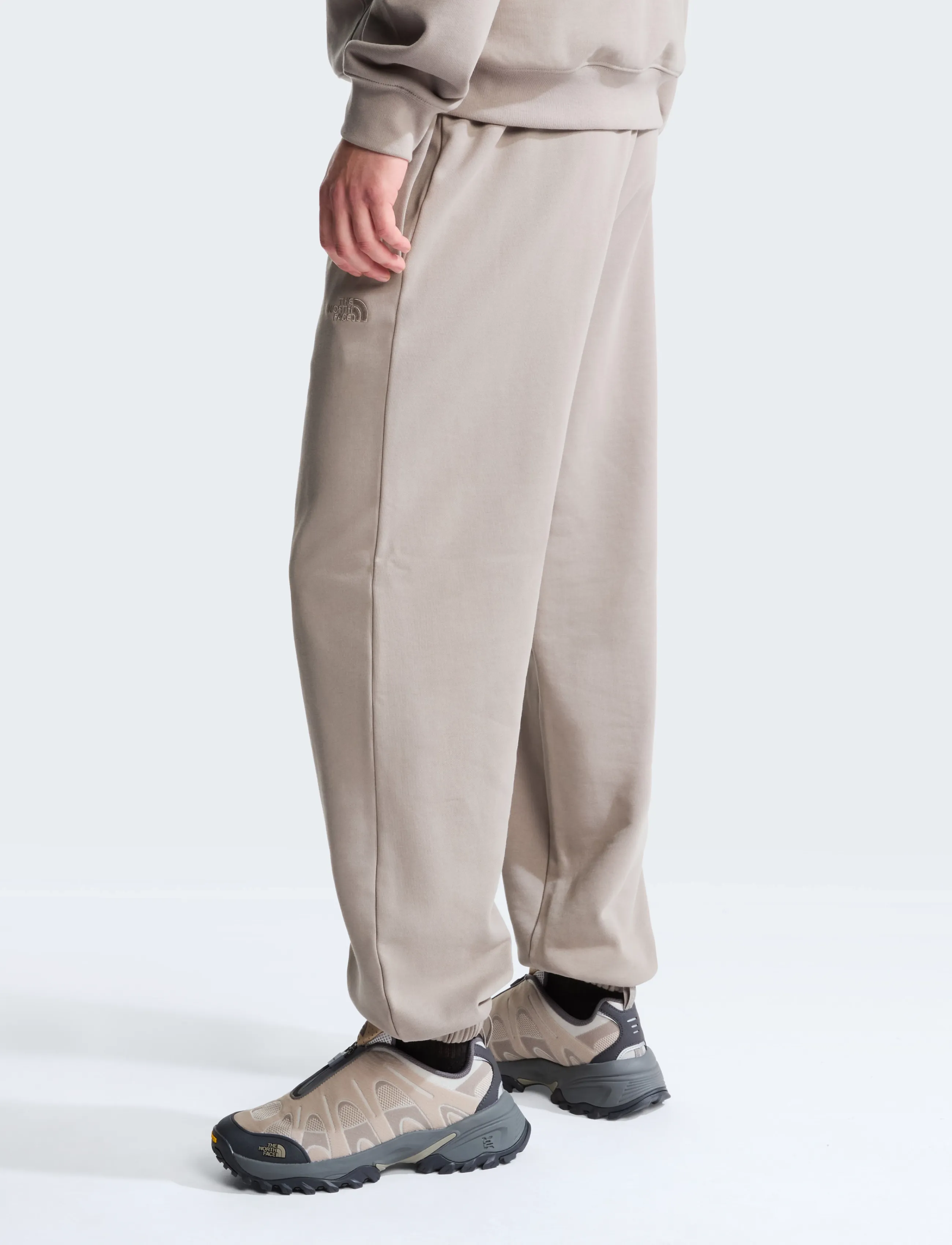 The North Face - M TNF ESSENTIAL TERRY SIMPLE DOME RELAXE - stone slab - 4