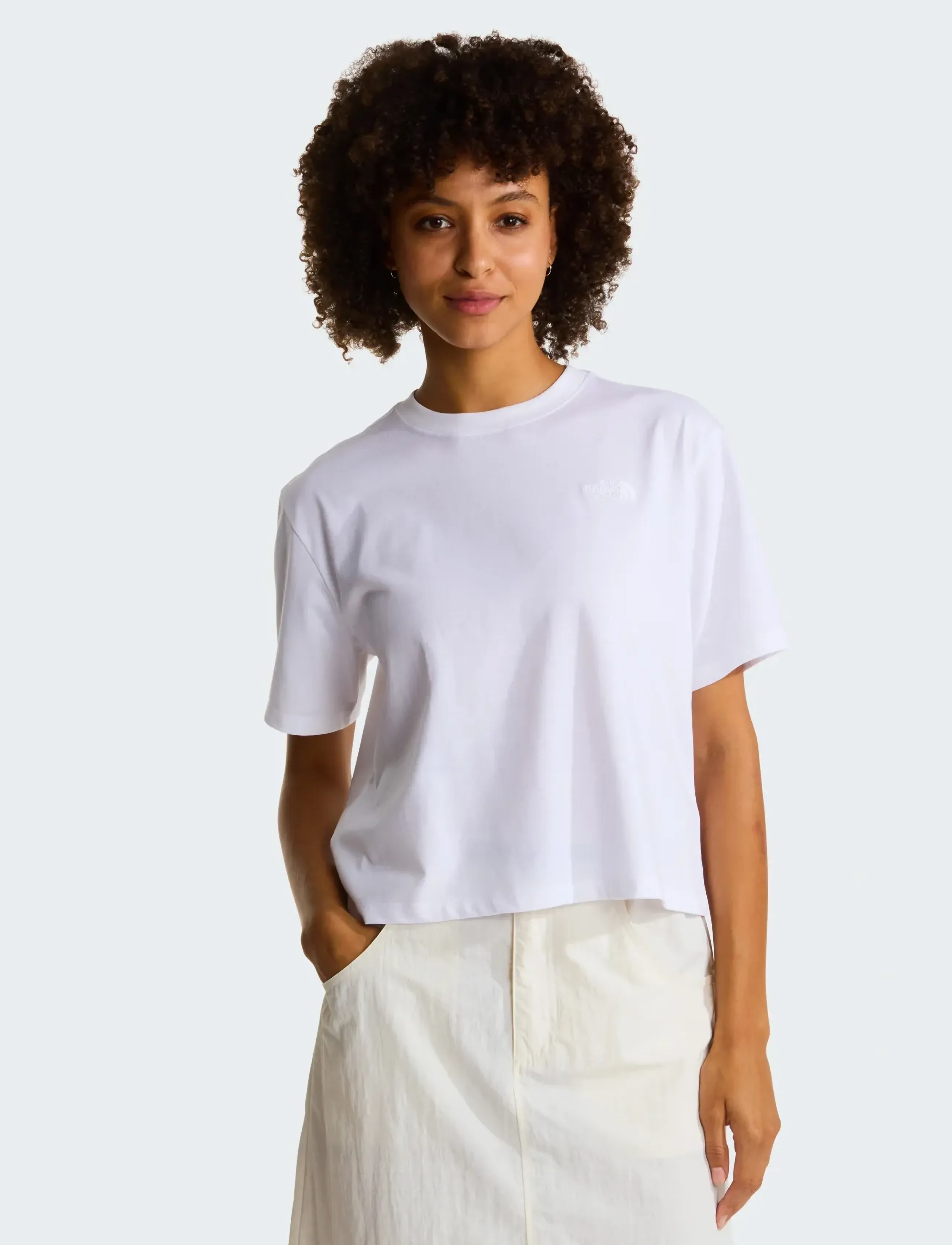 The North Face W EVOLUTION SIMPLE DOME CROP RLX SS TEE - Crop tops - TNF WHITE / white