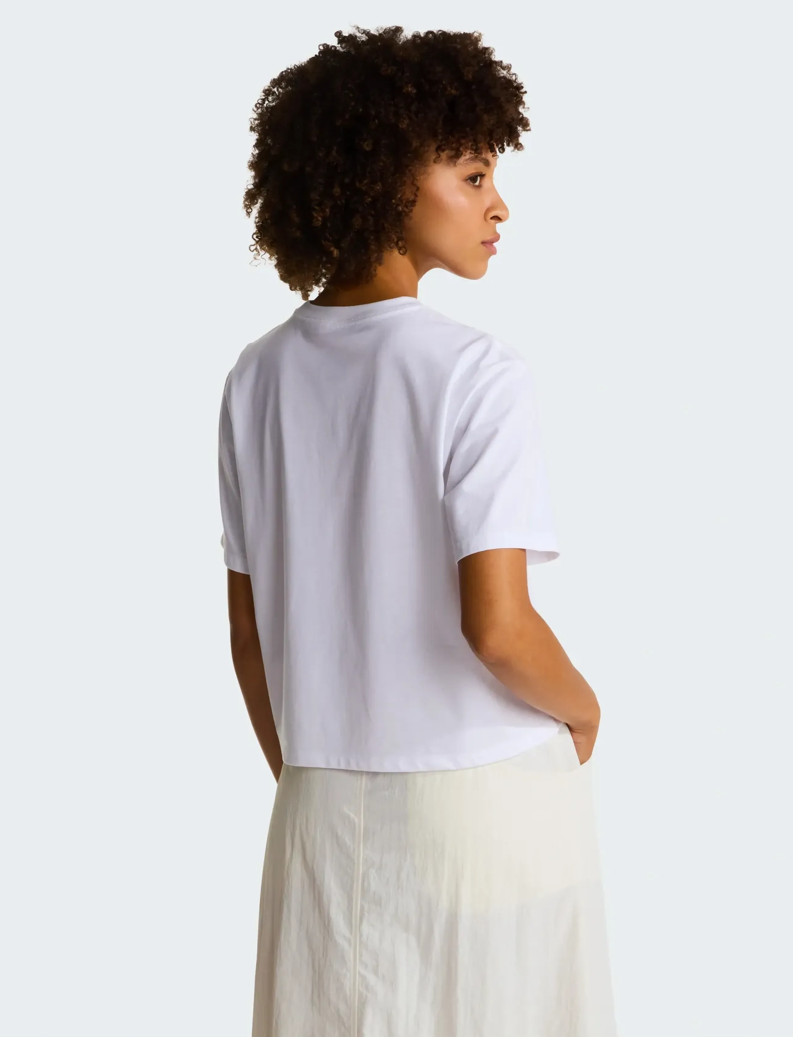 The North Face - W EVOLUTION SIMPLE DOME CROP RLX SS TEE - crop-tops - tnf white - 5