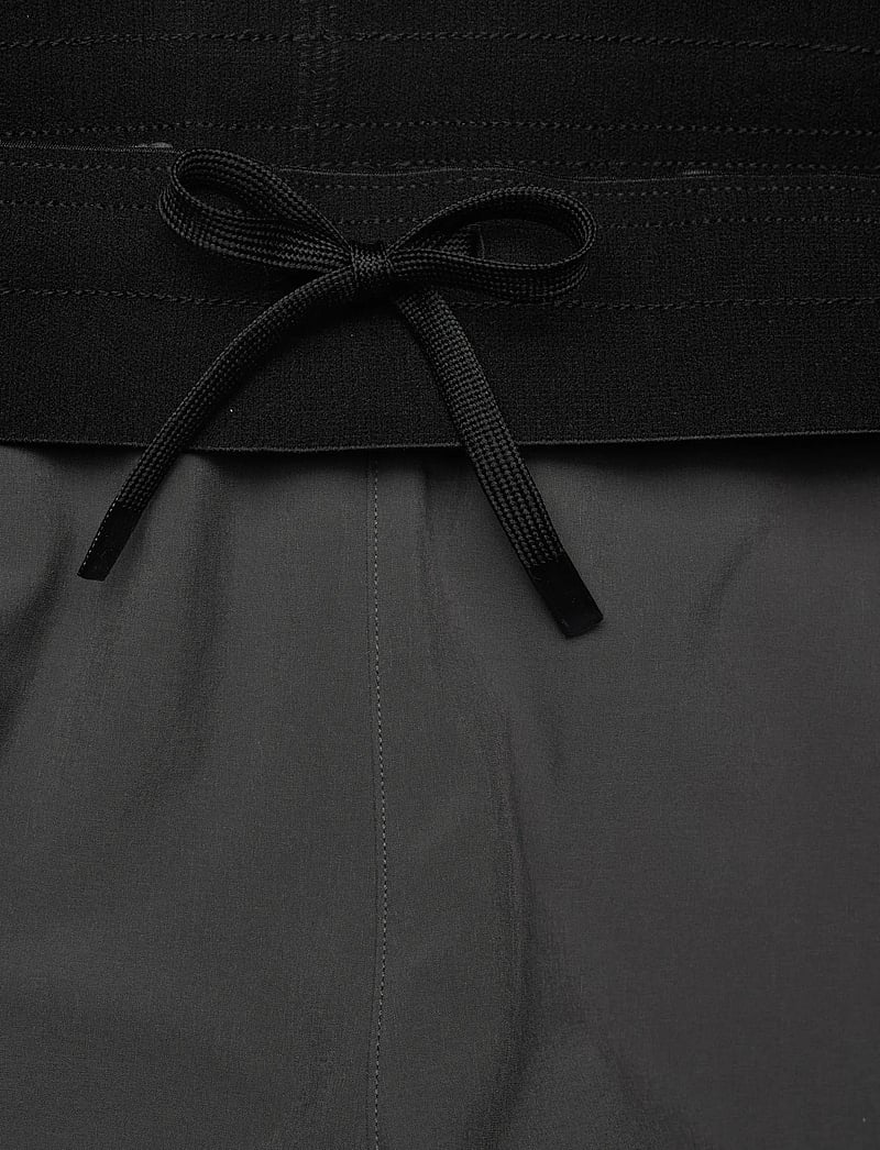 The North Face - M 24/7 WOVEN JOGGER - spordipüksid - anthracite grey - 3