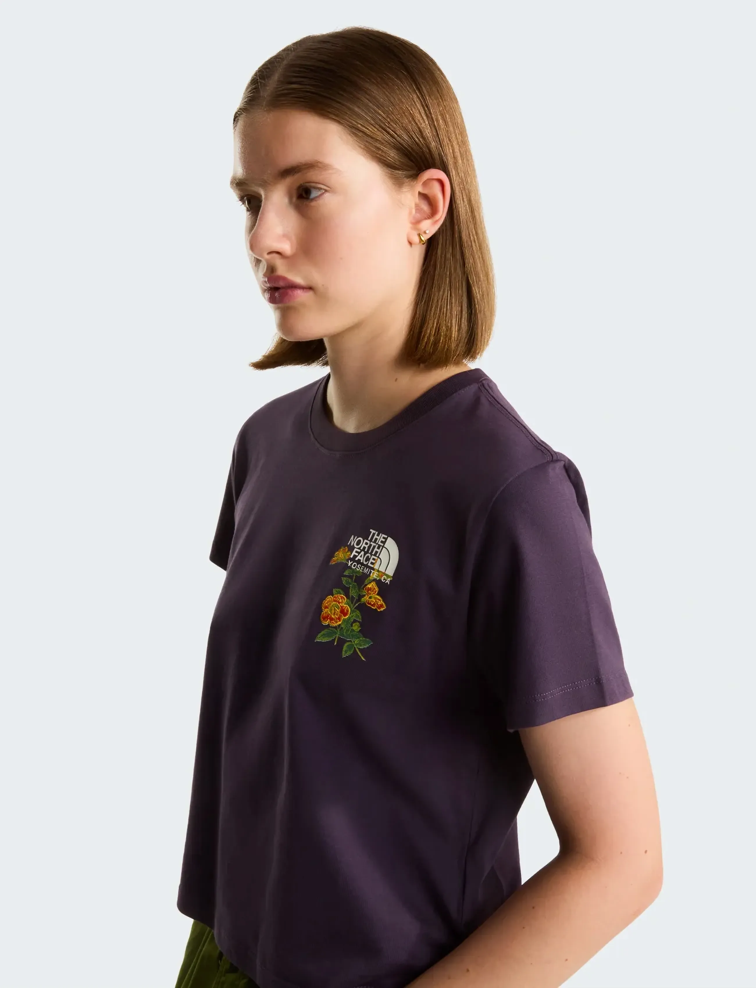 THE NORTH FACE W Flora Embro Regular Short Sleeve Tee-G t-shirts dam – bild 5