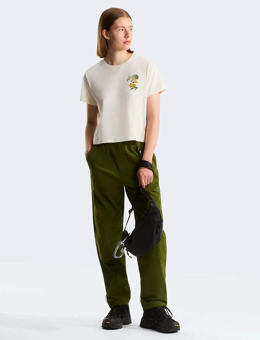 The North Face - W FLORA EMBRO REGULAR SHORT SLEEVE TEE-G - t-shirts - white dune - 3
