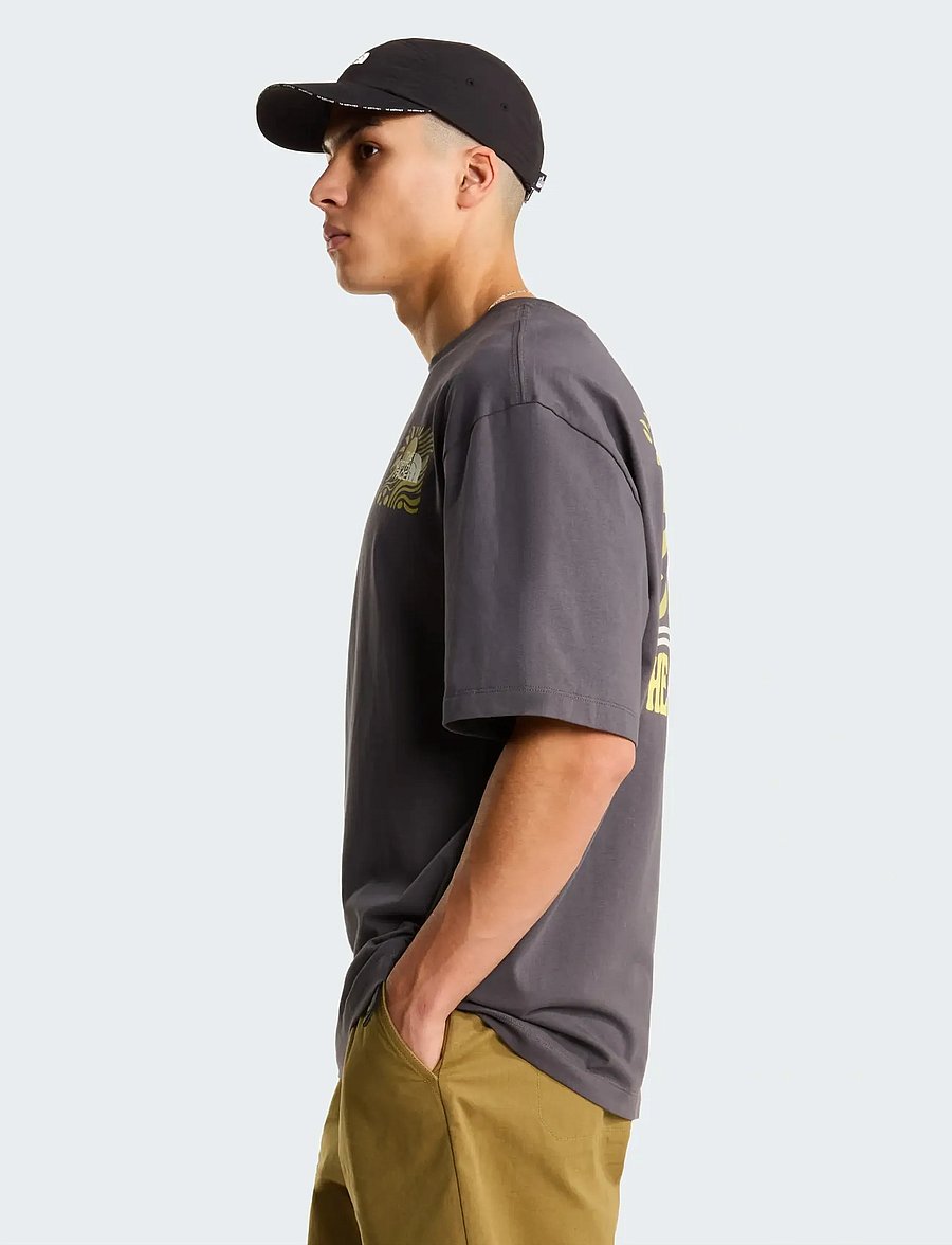 The North Face - M SUN OVERSIZE SHORT SLEEVE TEE-GRAPHIC - oberteile & t-shirts - anthracite grey - 5