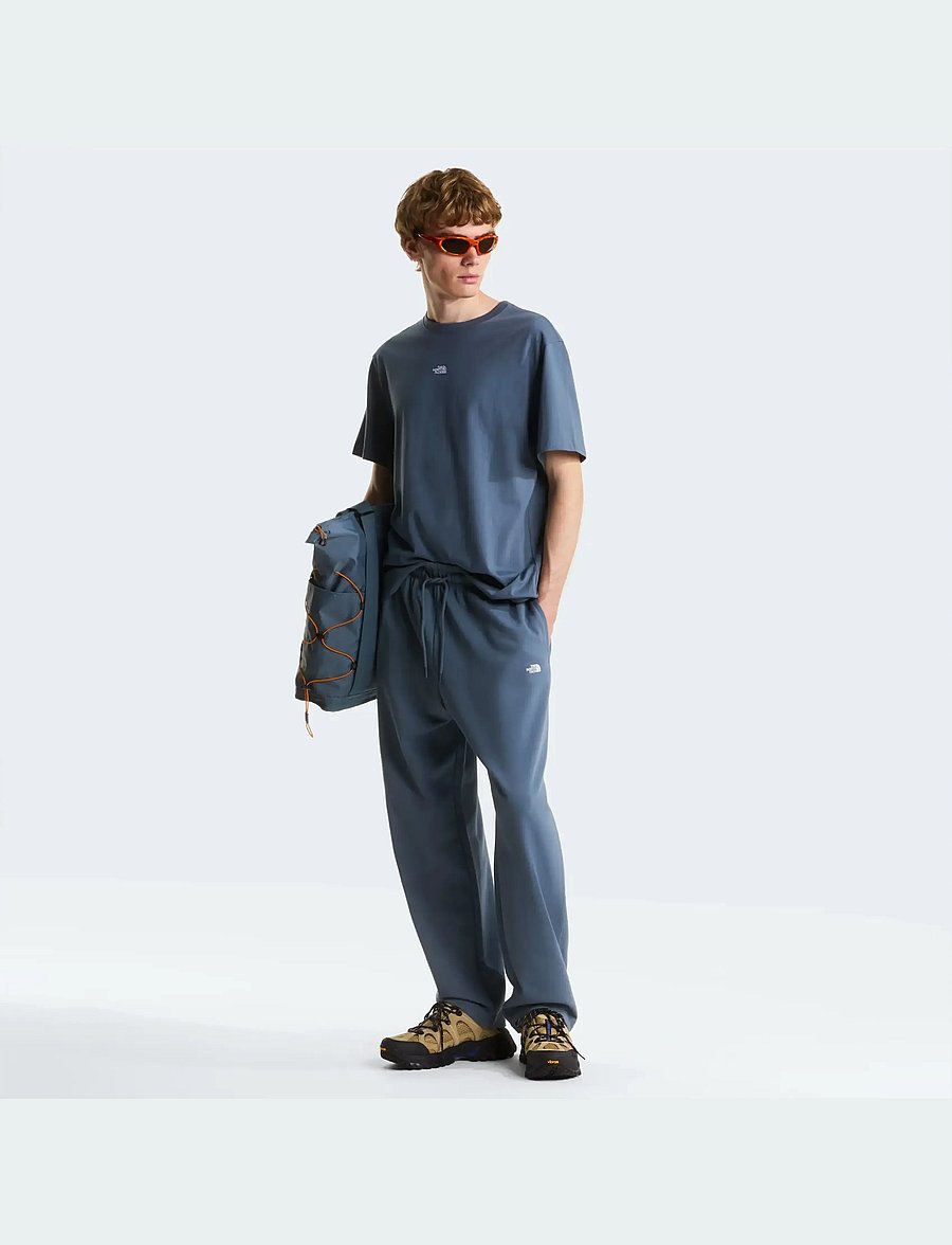 The North Face - M ESSENTIAL CENTER LOGO RELAXED SHORT SL - tops & t-shirts - granite grey - 3