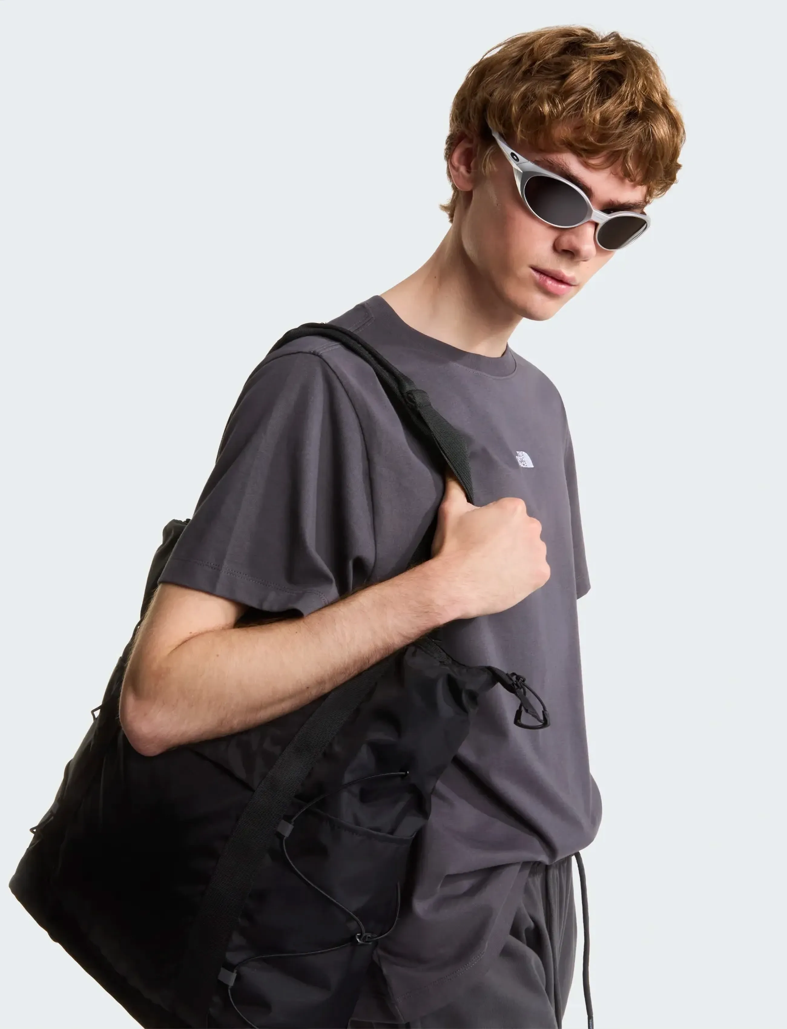 The North Face M ESSENTIAL LIGHT RELAXED STRAIGHT PANT - Tänavastiil - ANTHRACITE GREY / grey
