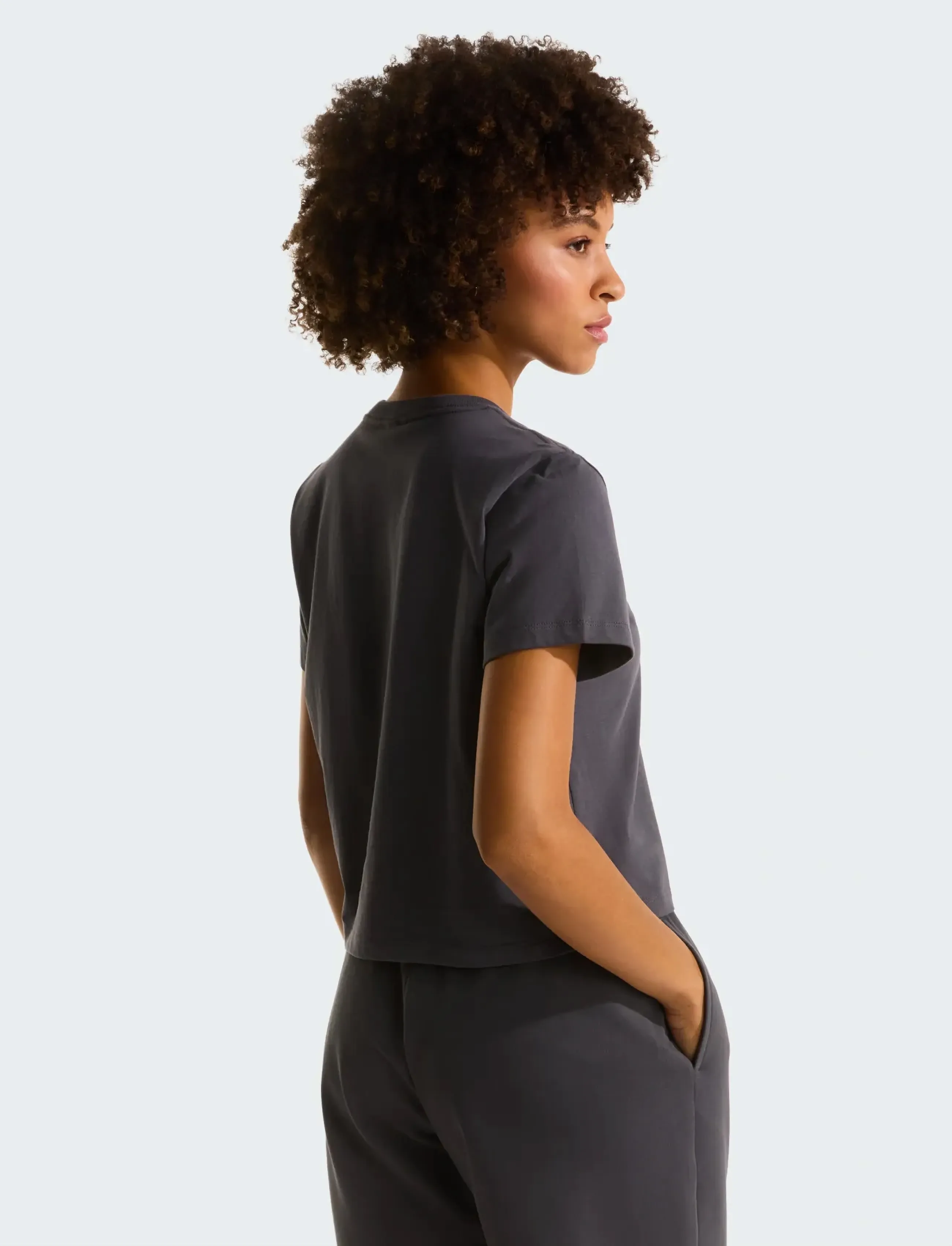 The North Face - W ESSENTIAL REGULAR SHORT SLEEVE CUTIE T - topit & t-paidat - anthracite grey - 5