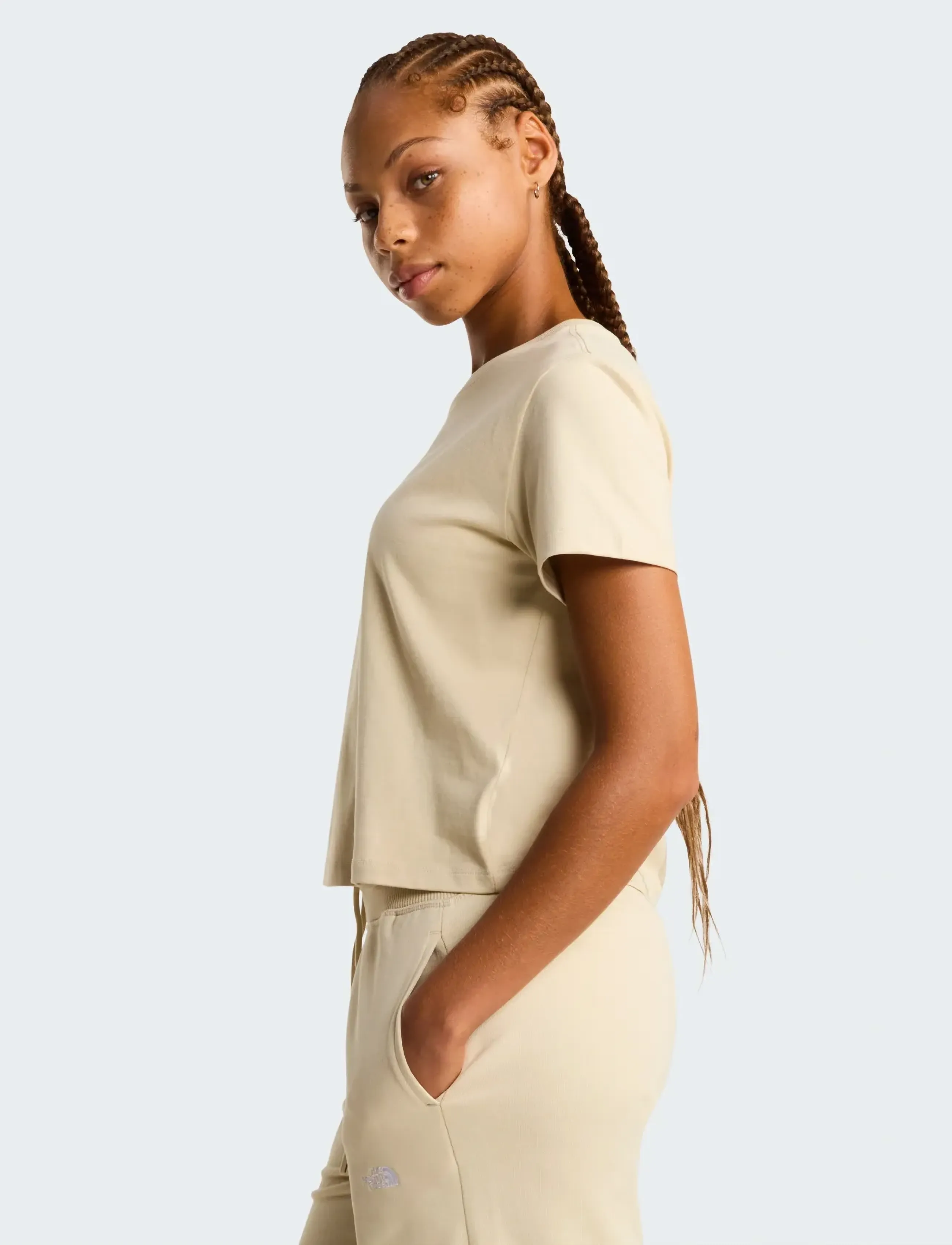 The North Face - W ESSENTIAL REGULAR SHORT SLEEVE CUTIE T - topper & t-skjorter - desert stone - 4