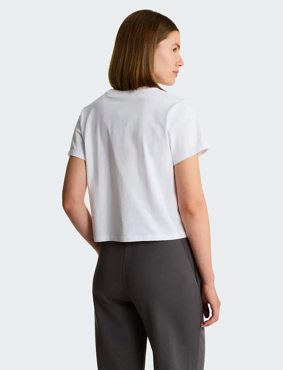 The North Face - W ESSENTIAL REGULAR SHORT SLEEVE CUTIE T - t-shirts - tnf white - 5