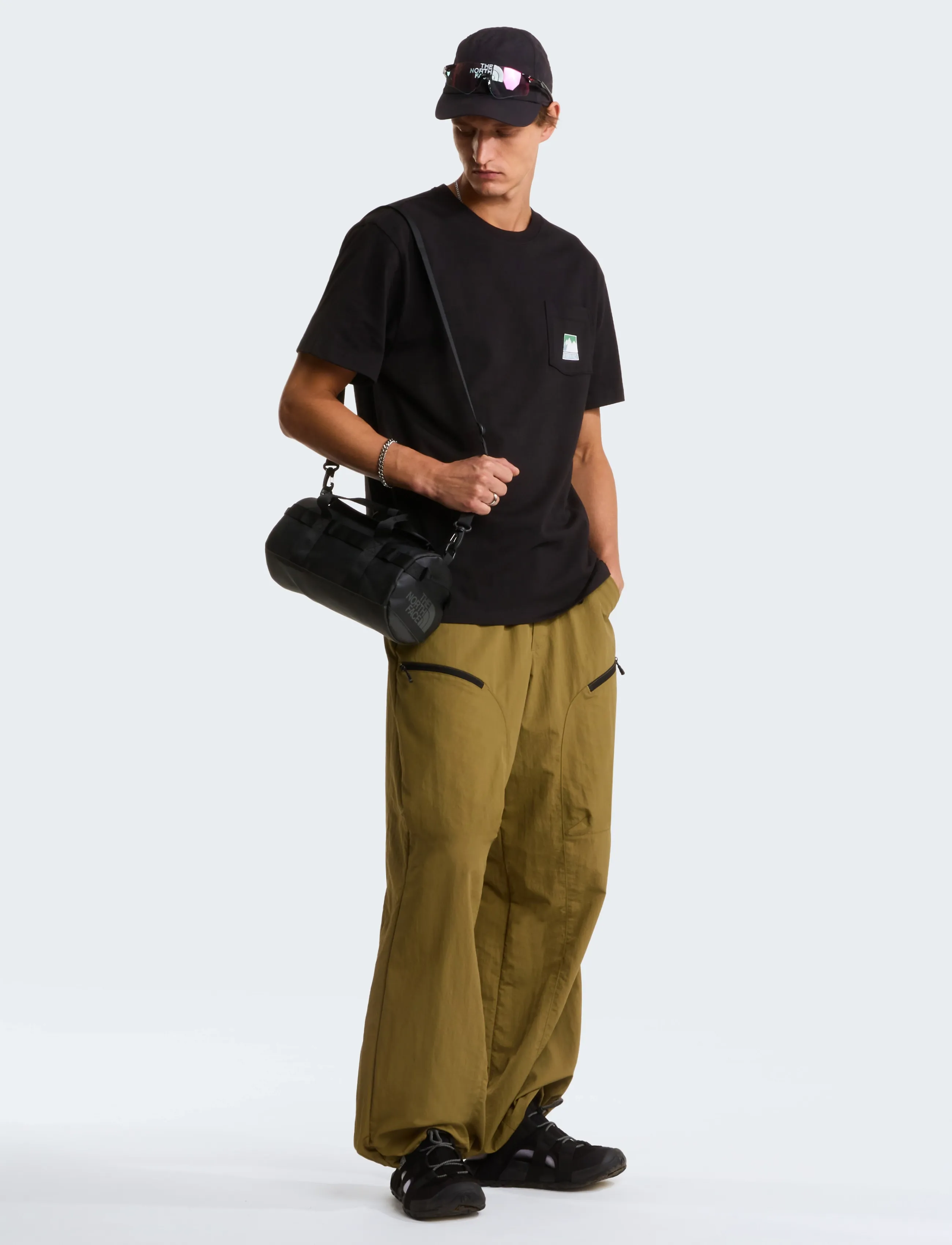 The North Face - M MOUNTAIN LOGO RLX SS TEE-GRAPHIC - alussärgid ja t-särgid - tnf black - 3