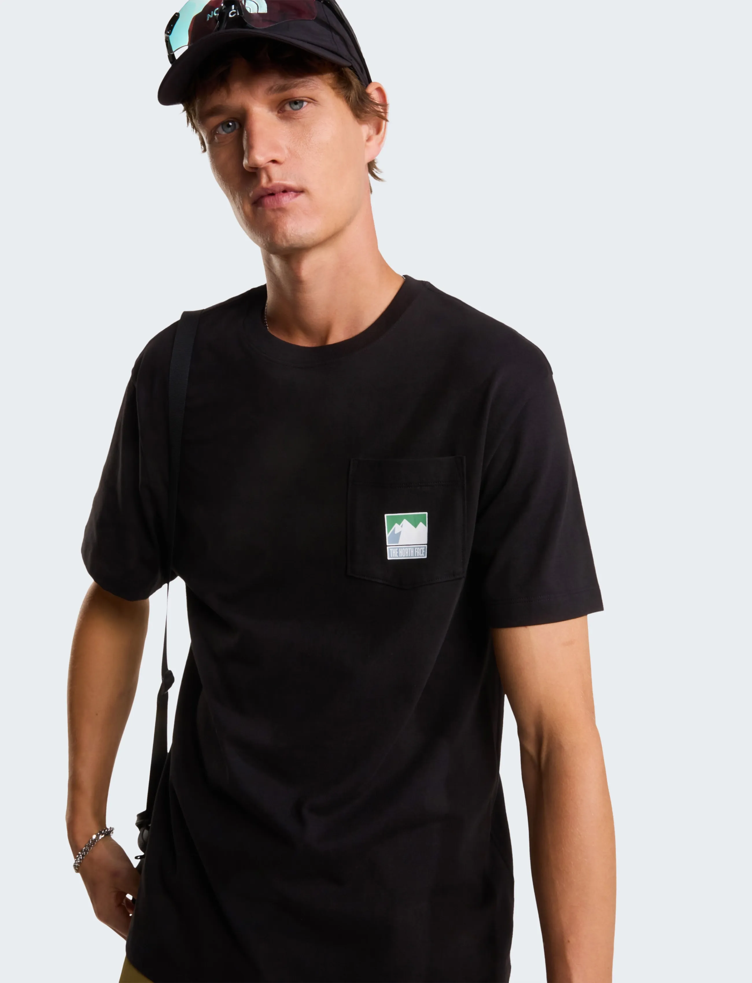 The North Face M MOUNTAIN LOGO RLX SS TEE-GRAPHIC - Tänavastiil - TNF BLACK / black