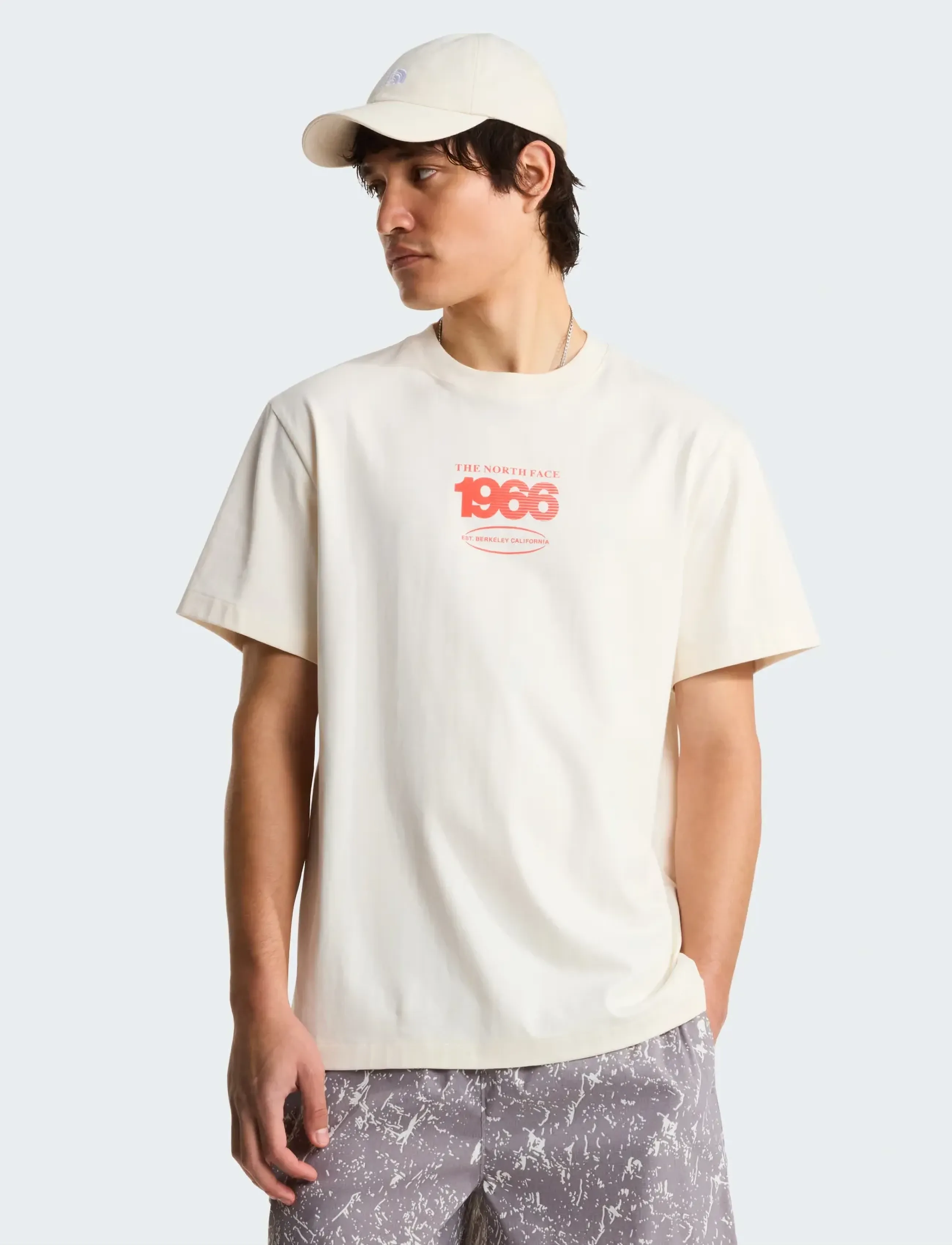 The North Face - M TRACK RELAXED SHORT SLEEVE TEE-GRAPHIC - t-shirts - white dune - 3