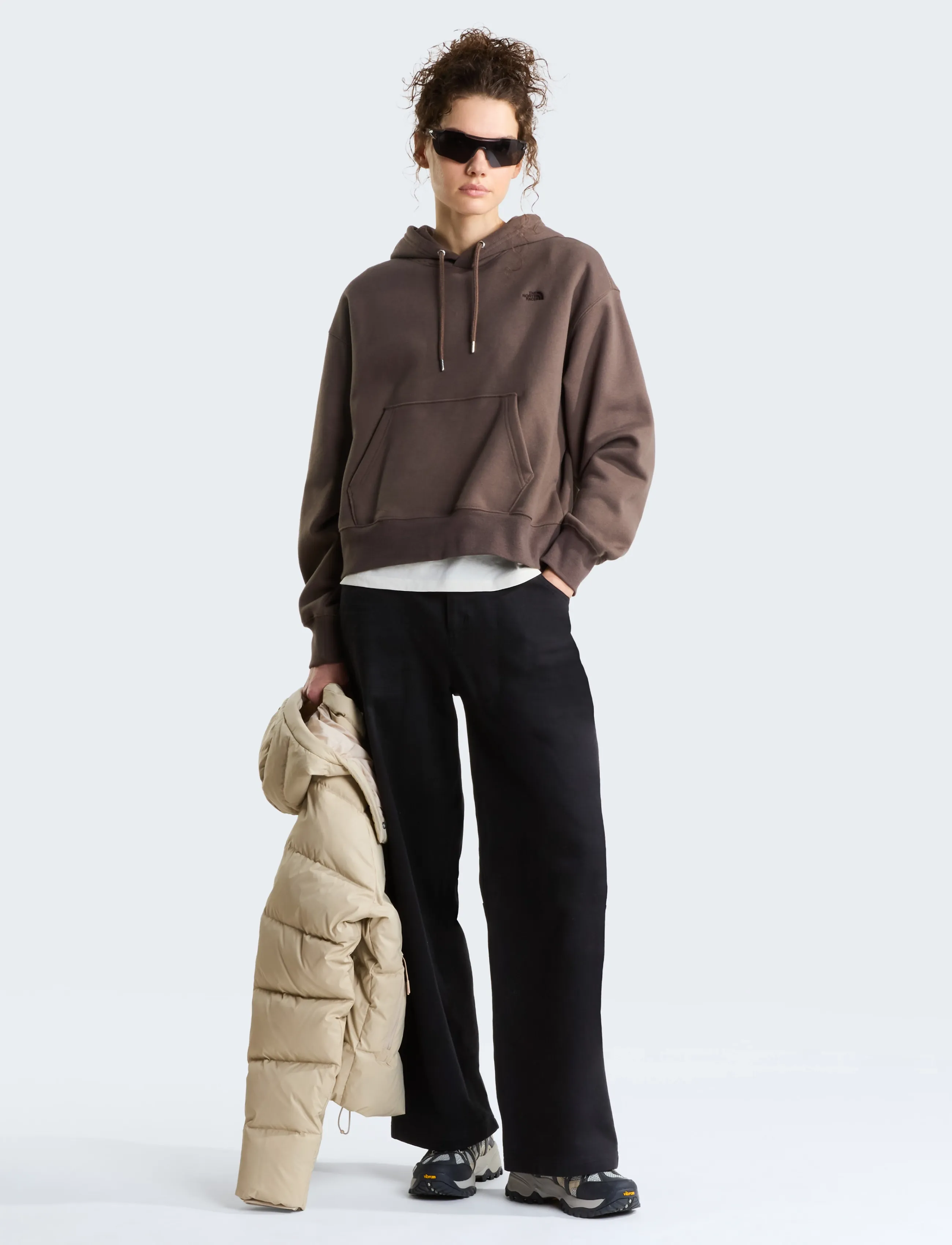 The North Face - W TNF ESSENTIAL SIMPLE DOME BOXY OS HOOD - kapuutsiga dressipluusid - smokey brown - 3