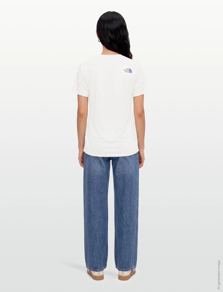 The North Face - W FOUNDATION SHORT SLEEVES T-SHIRT-GRAPH - t-shirts - white dune - 4