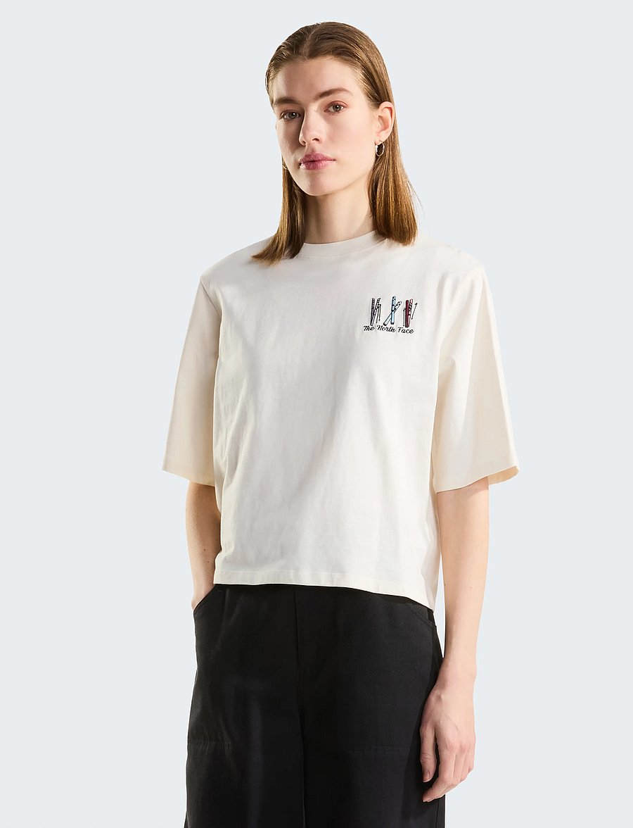 The North Face - W SKI EMBRO BOXY SS TEE-GRAPHIC - alussärgid ja t-särgid - white dune - 0