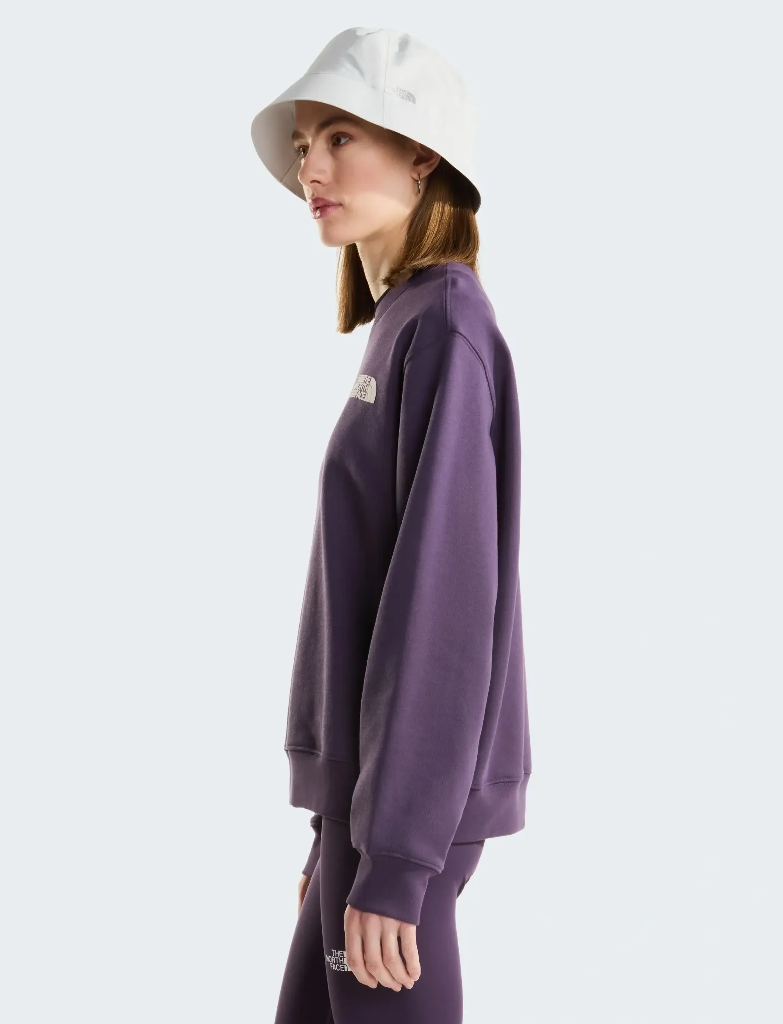 W Retro Trail Relaxed Crew- Graphic 3
