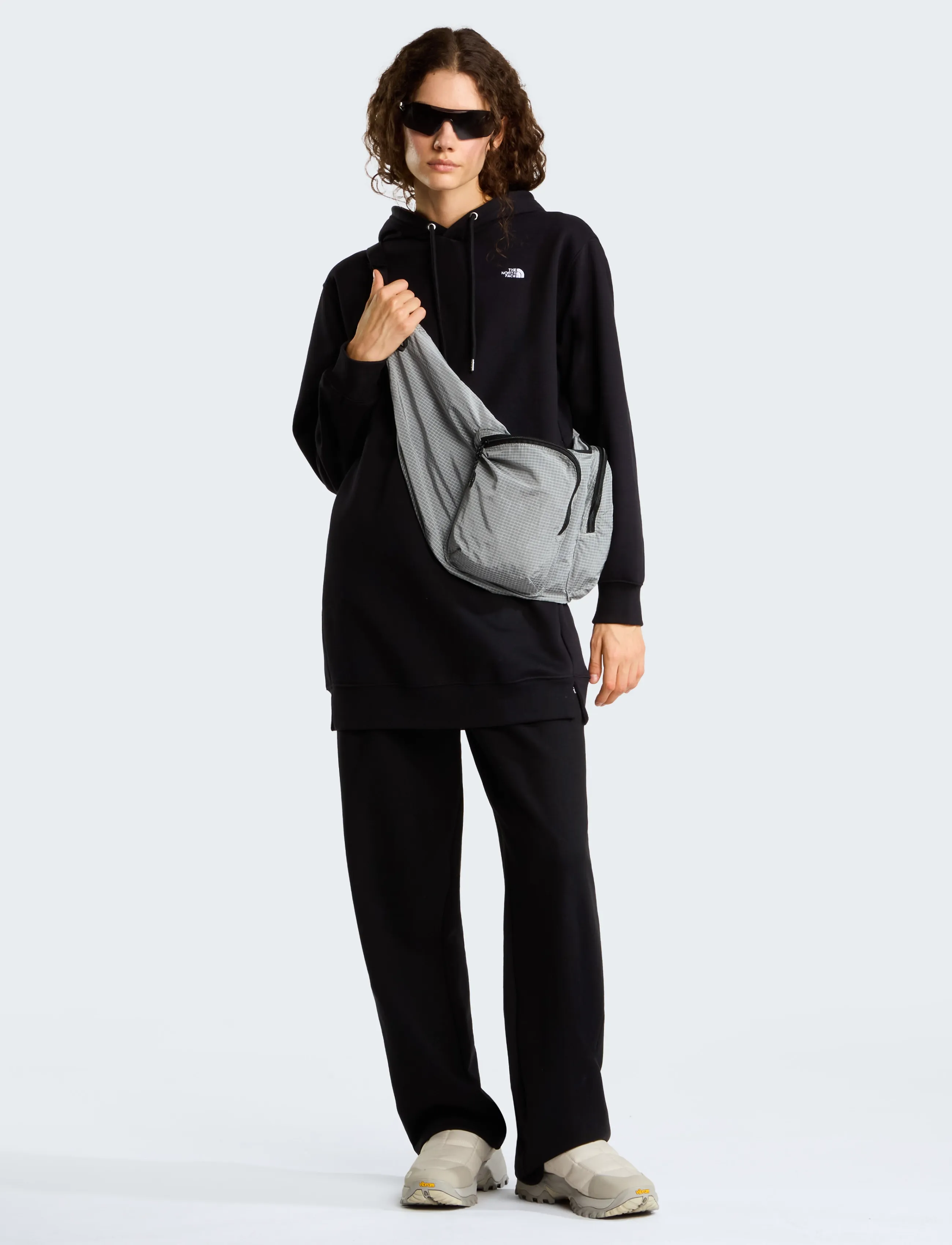 The North Face - W ESSENTIAL SD RLX HOODED DRESS - sportkleider - tnf black - 5