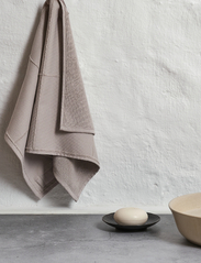 The Organic Company - CALM Hand Towel - zemākās cenas - 340 dusty lavender - 2