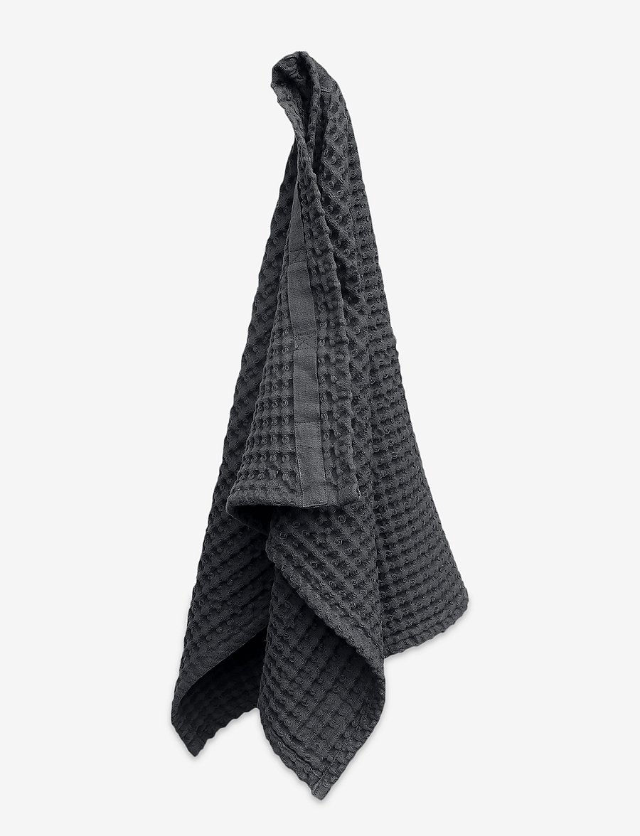 The Organic Company - Big Waffle Hand Towel - handtücher & badetücher - 110 dark grey - 1