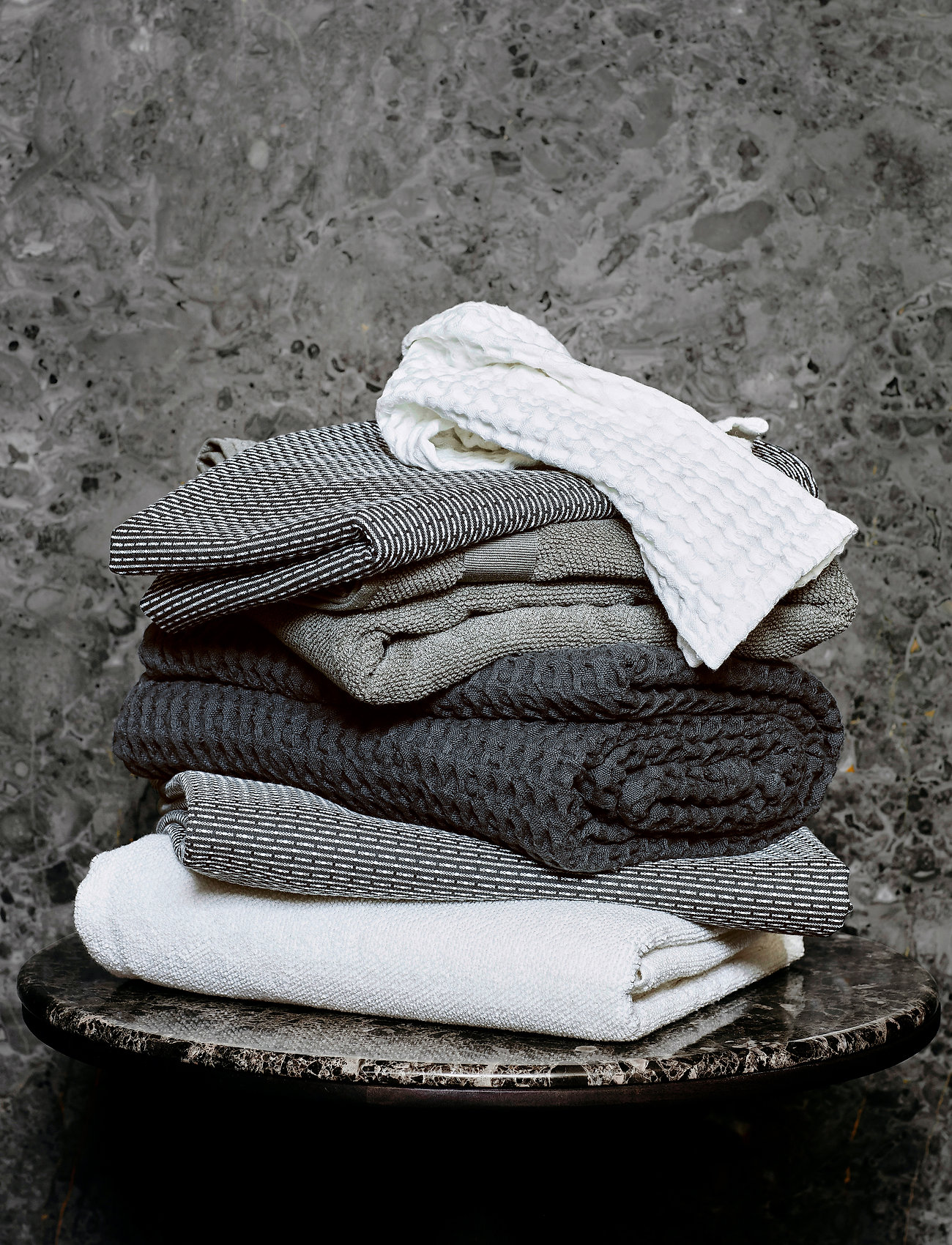 The Organic Company Big Waffle Hand Towel, 50X75 cm, Bathroom Textiles, Grau - Towels, Homeware