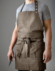 The Organic Company - Creative and Garden Apron - forklær - 225 clay - 1