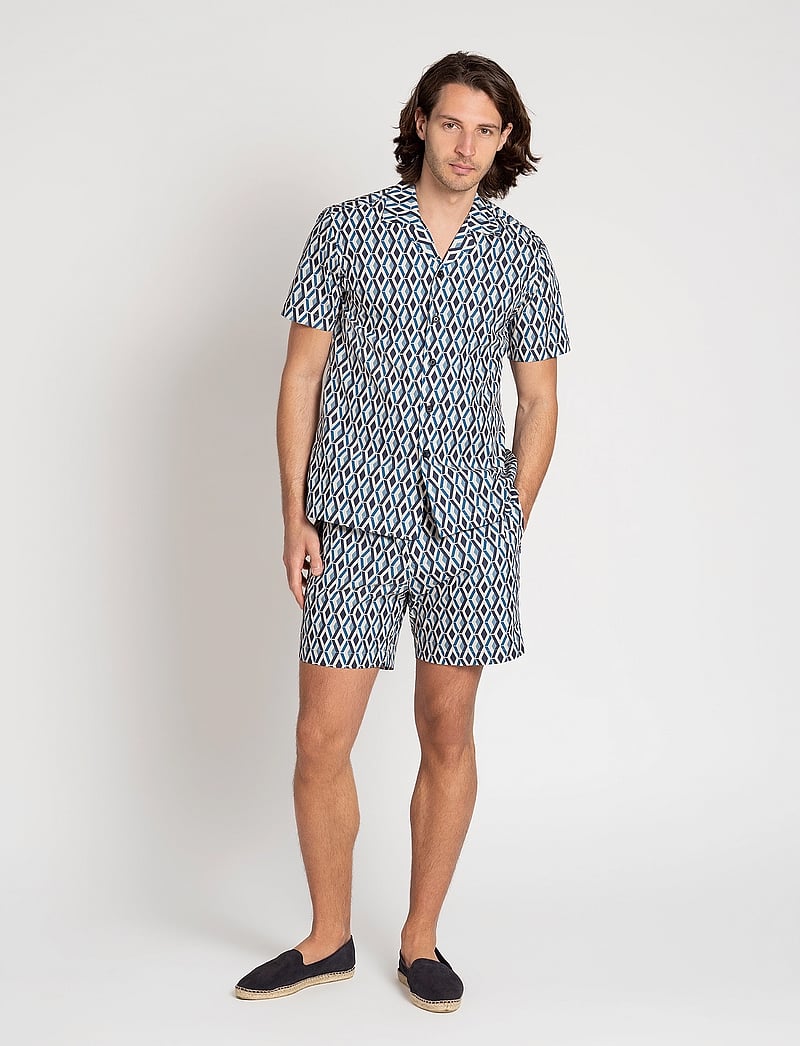 The Resort Co. - Resort Shirt Capri - basic shirts - capri - 0