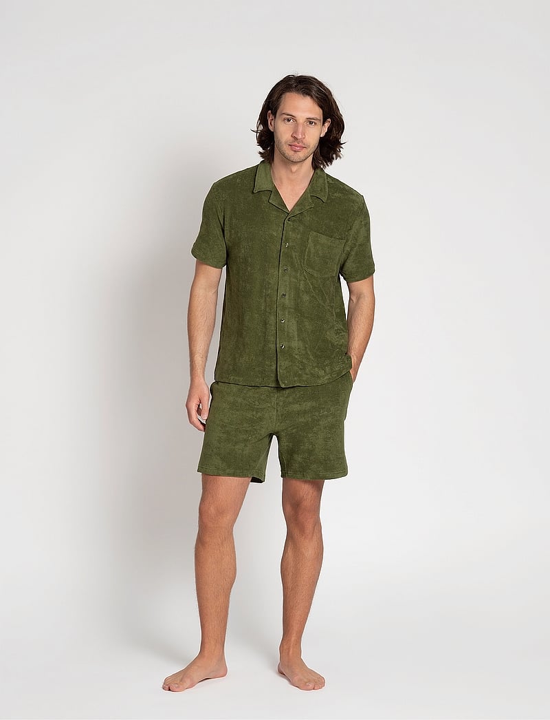 The Resort Co. - Terry Resort Shirt Cypress Green - kurzarmhemden - cypress green - 0