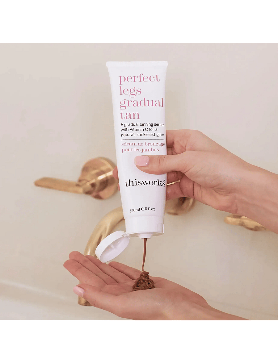 ThisWorks - Perfect Legs Gradual Tan 150ml - clear - 3