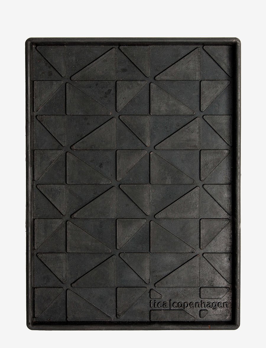 tica copenhagen - Shoe and boot tray rubber - schuhregale und tabletts - graphic design - 1