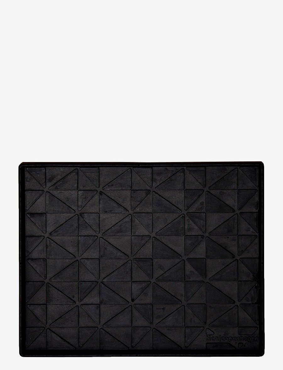 tica copenhagen - Shoe and boot tray rubber - jalatsiriiulid ja kingaalused - graphic design - 1